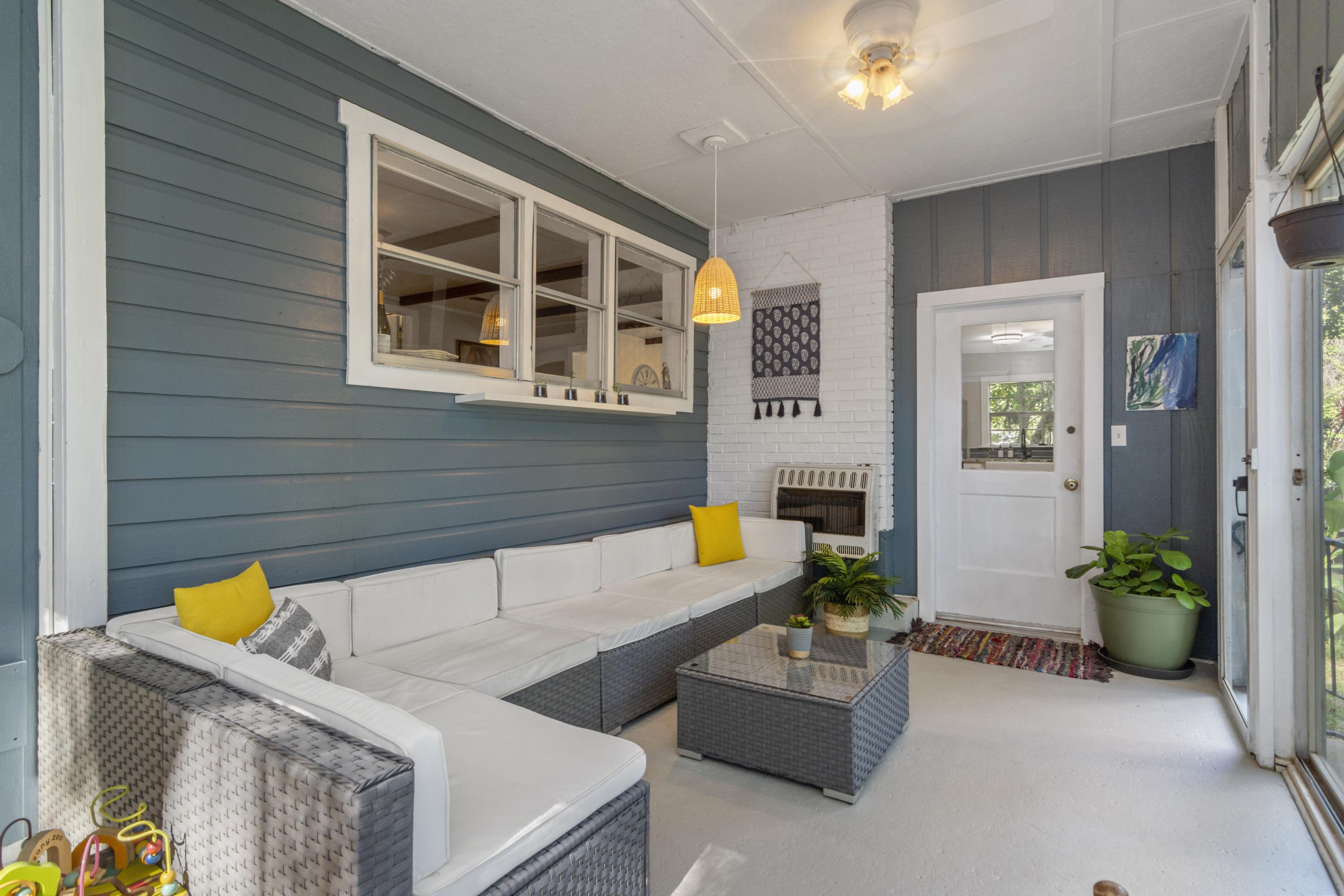 Crestview Suburb - Residential