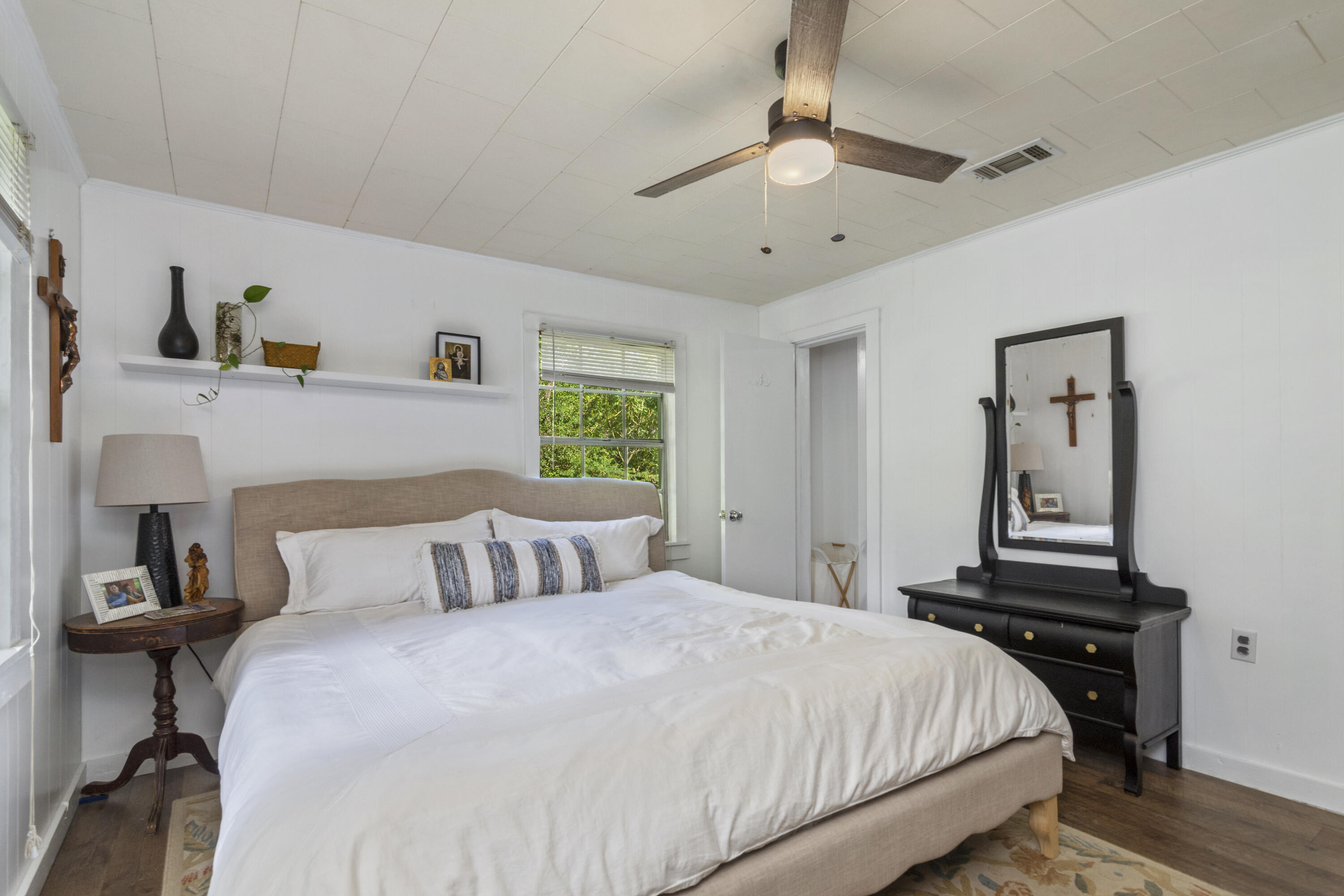 Crestview Suburb - Residential