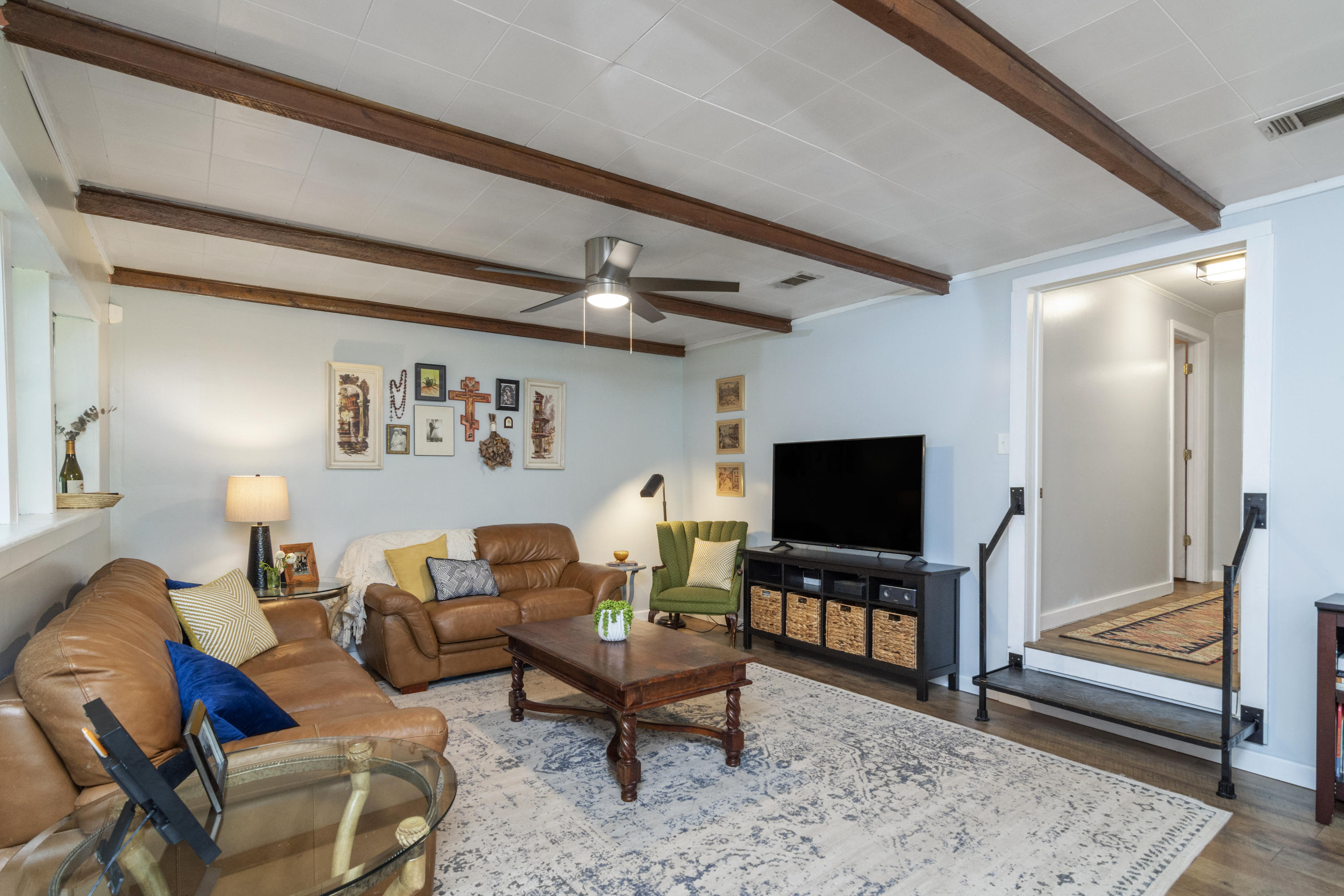 Crestview Suburb - Residential