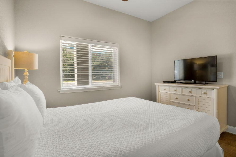 ALERIO CONDO - Residential