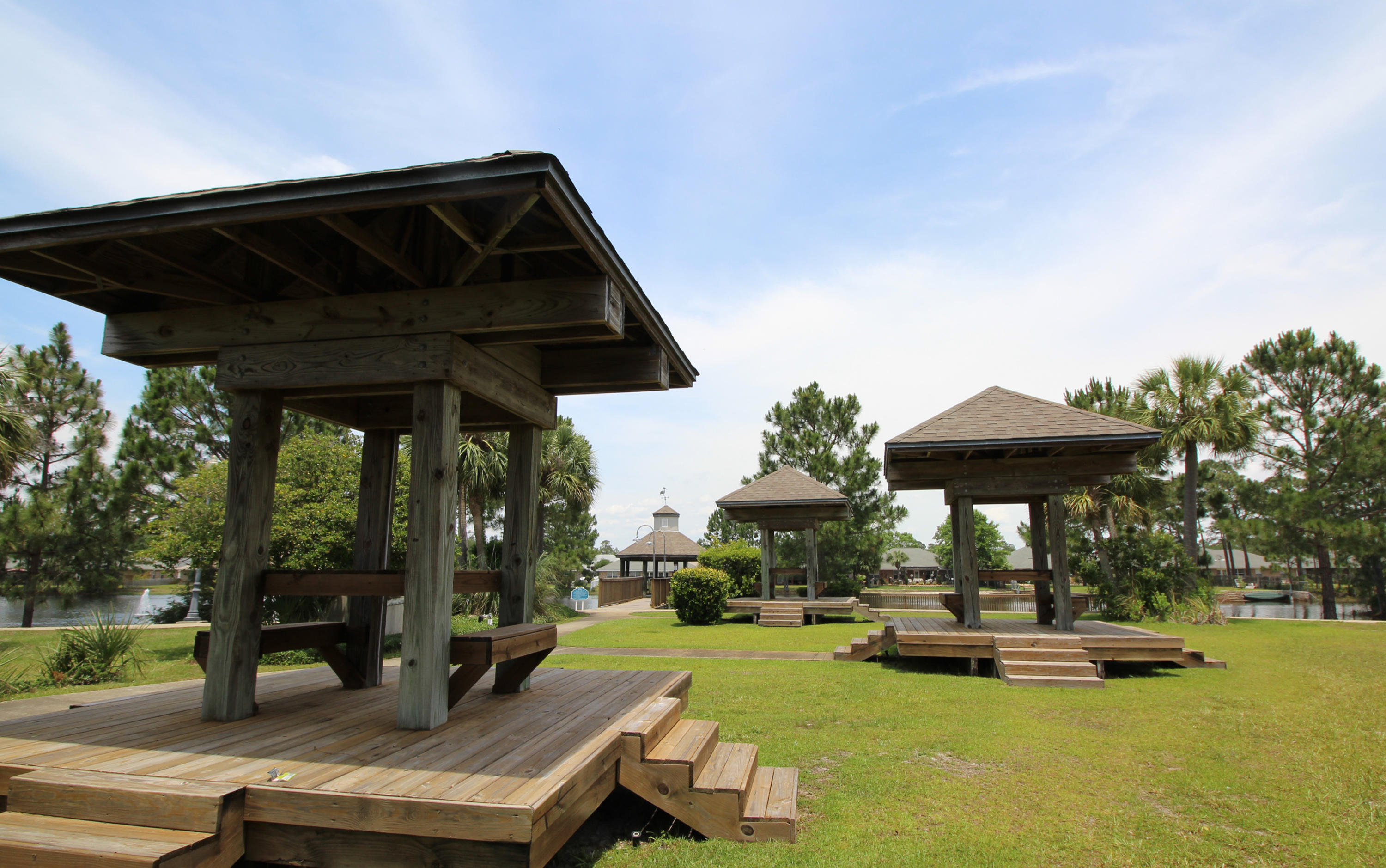 PARKER'S LANDING - Residential