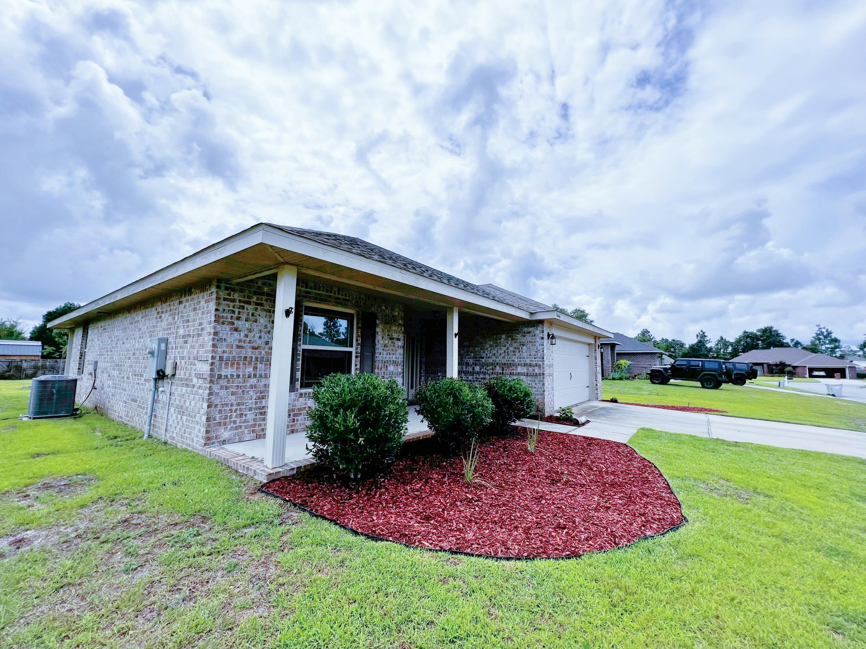 PLANTATION WOOD - Residential