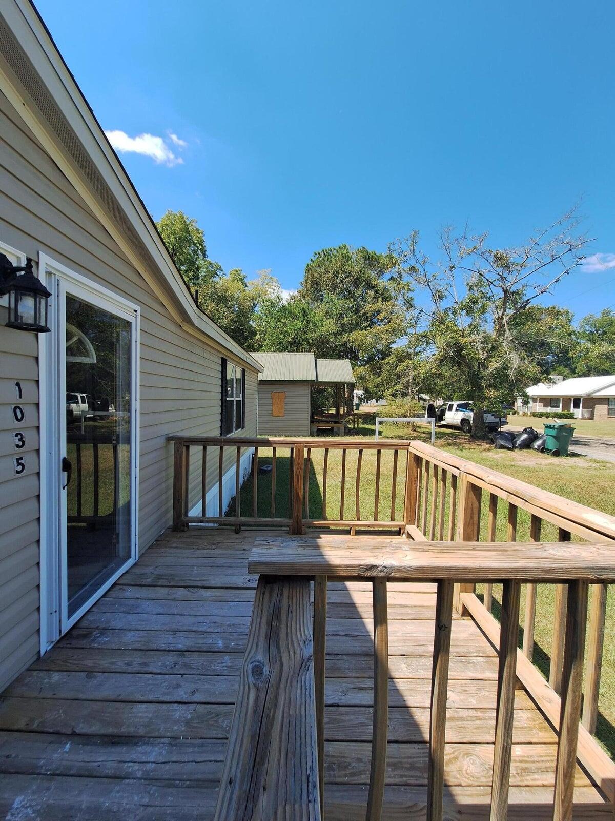 W M GAINER COL ADD GRACEVILLE - Residential
