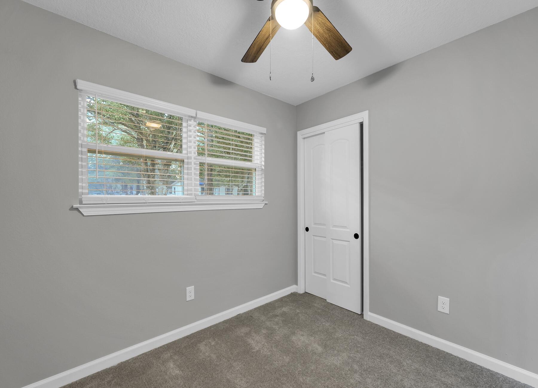 FAIRVIEW ADDN TO CRESTVIEW - Residential