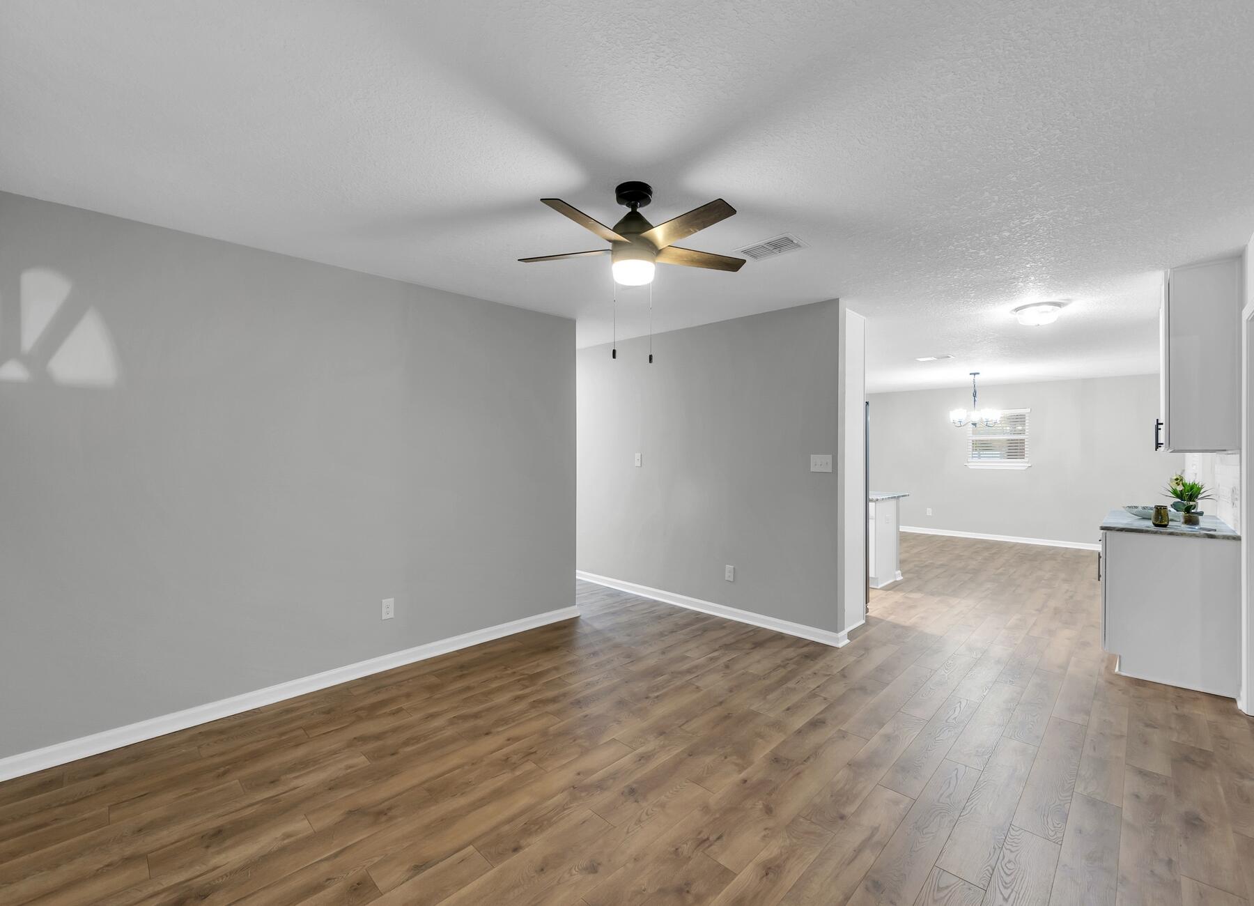 FAIRVIEW ADDN TO CRESTVIEW - Residential