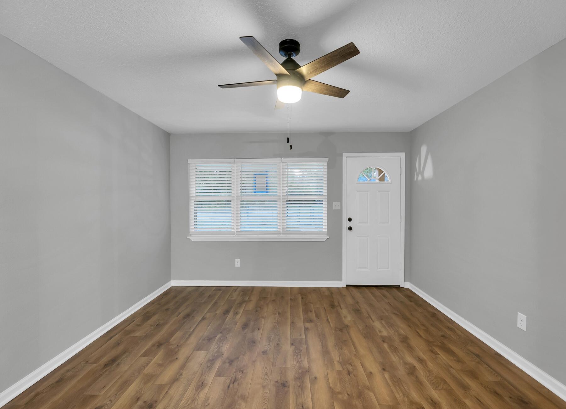 FAIRVIEW ADDN TO CRESTVIEW - Residential