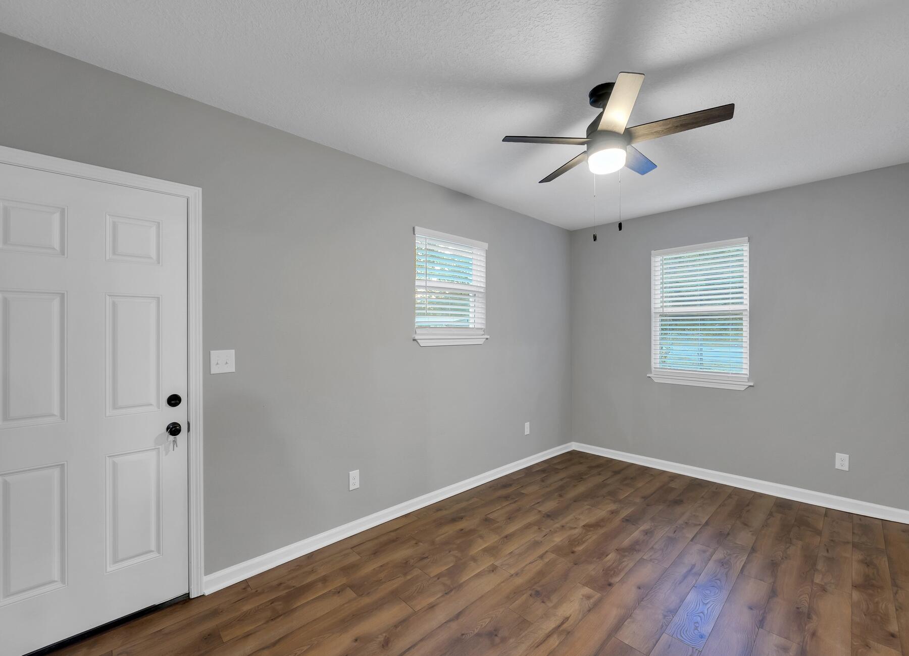 FAIRVIEW ADDN TO CRESTVIEW - Residential