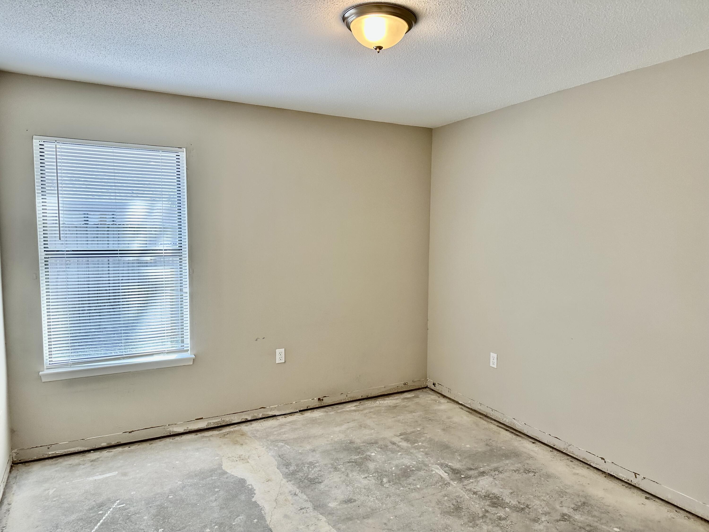 HIDDEN TRAILS PH 1 - Residential