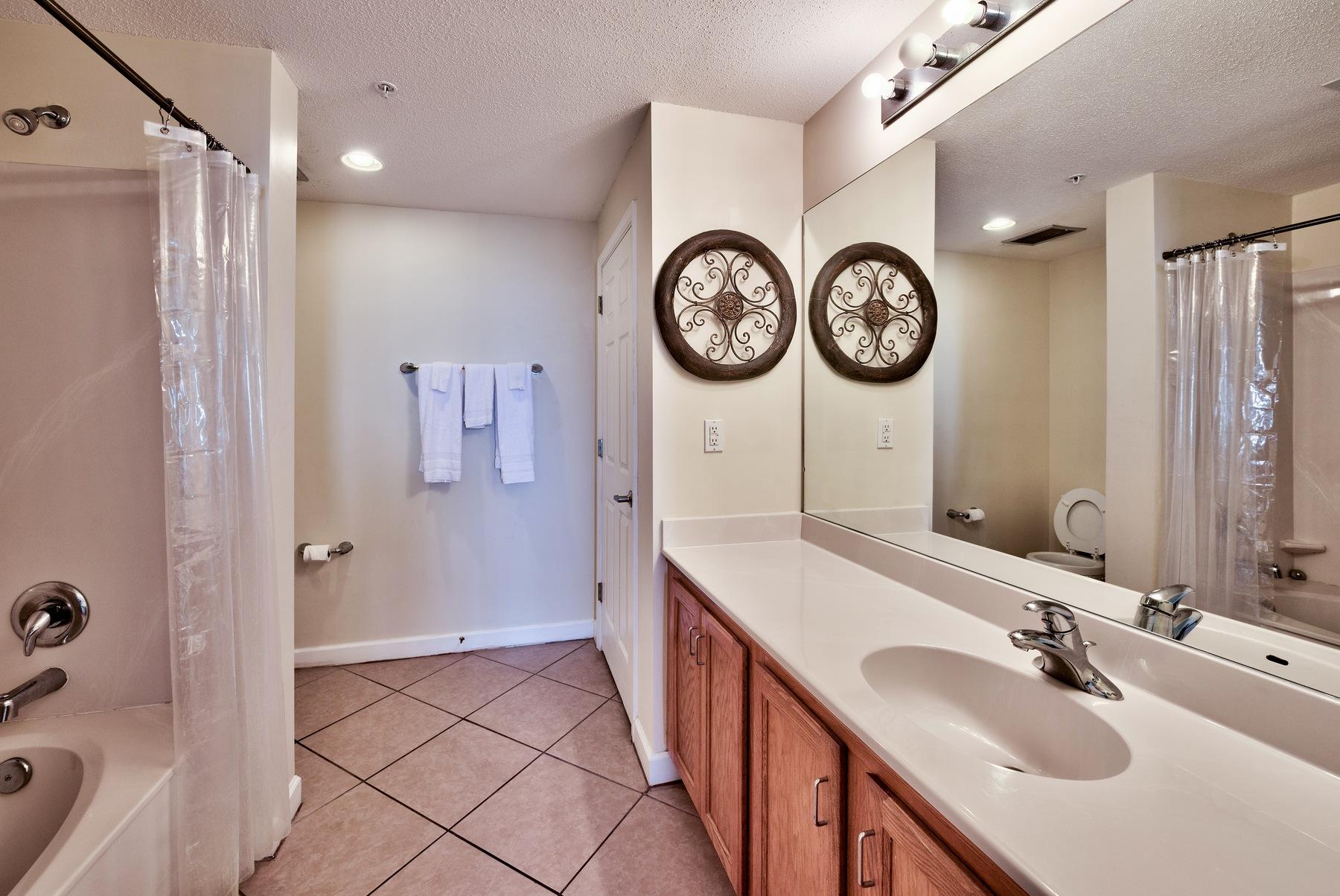 STERLING REEF - Residential