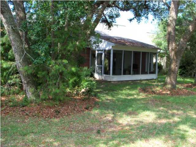 PARKWOOD LANE BLUEWATER BAY - Residential Lease