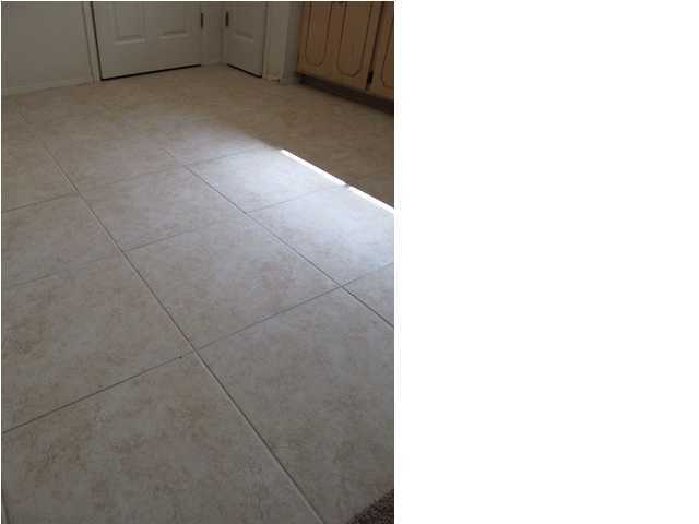 PARKWOOD LANE BLUEWATER BAY - Residential Lease