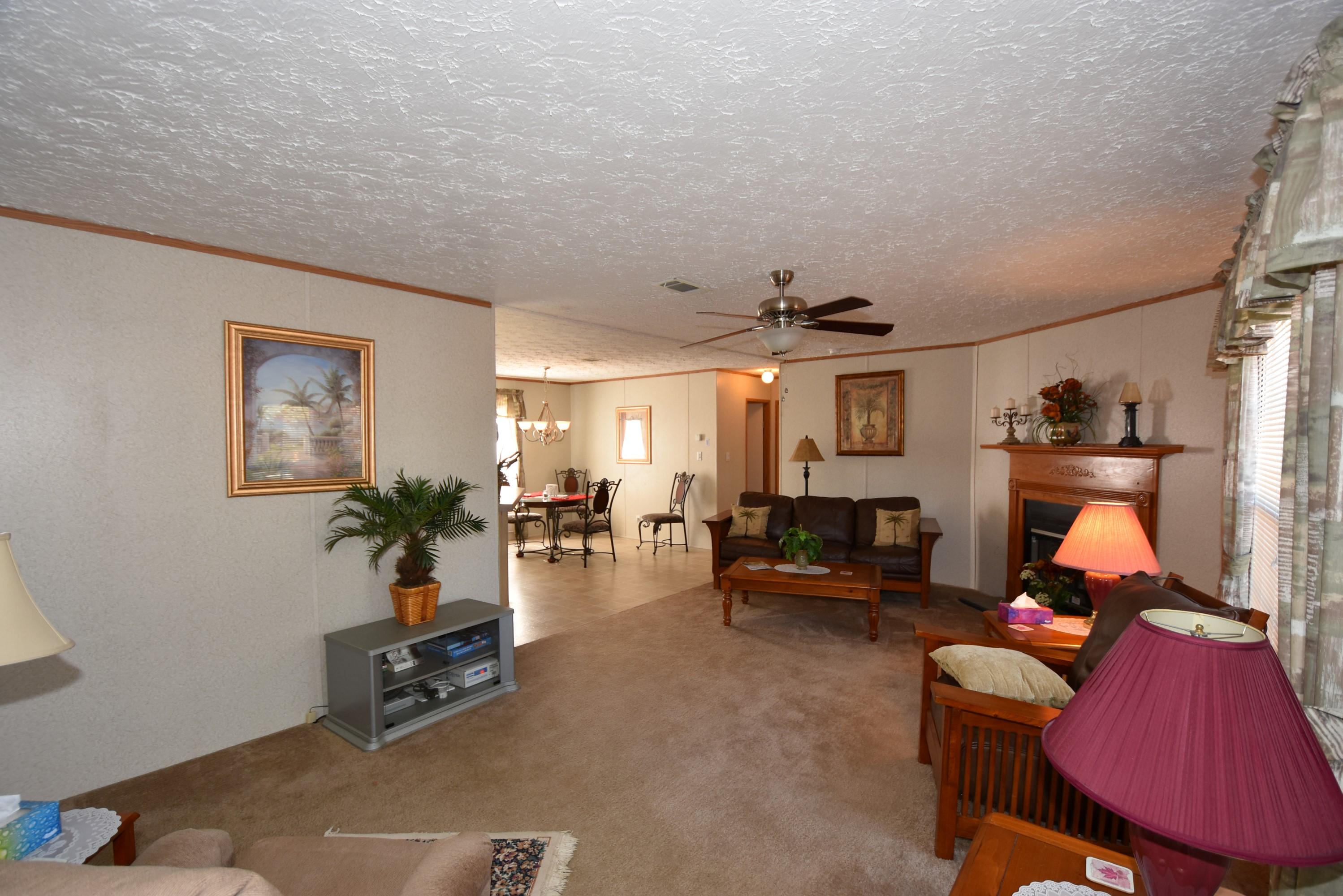 OAKWOOD HILLS - Residential