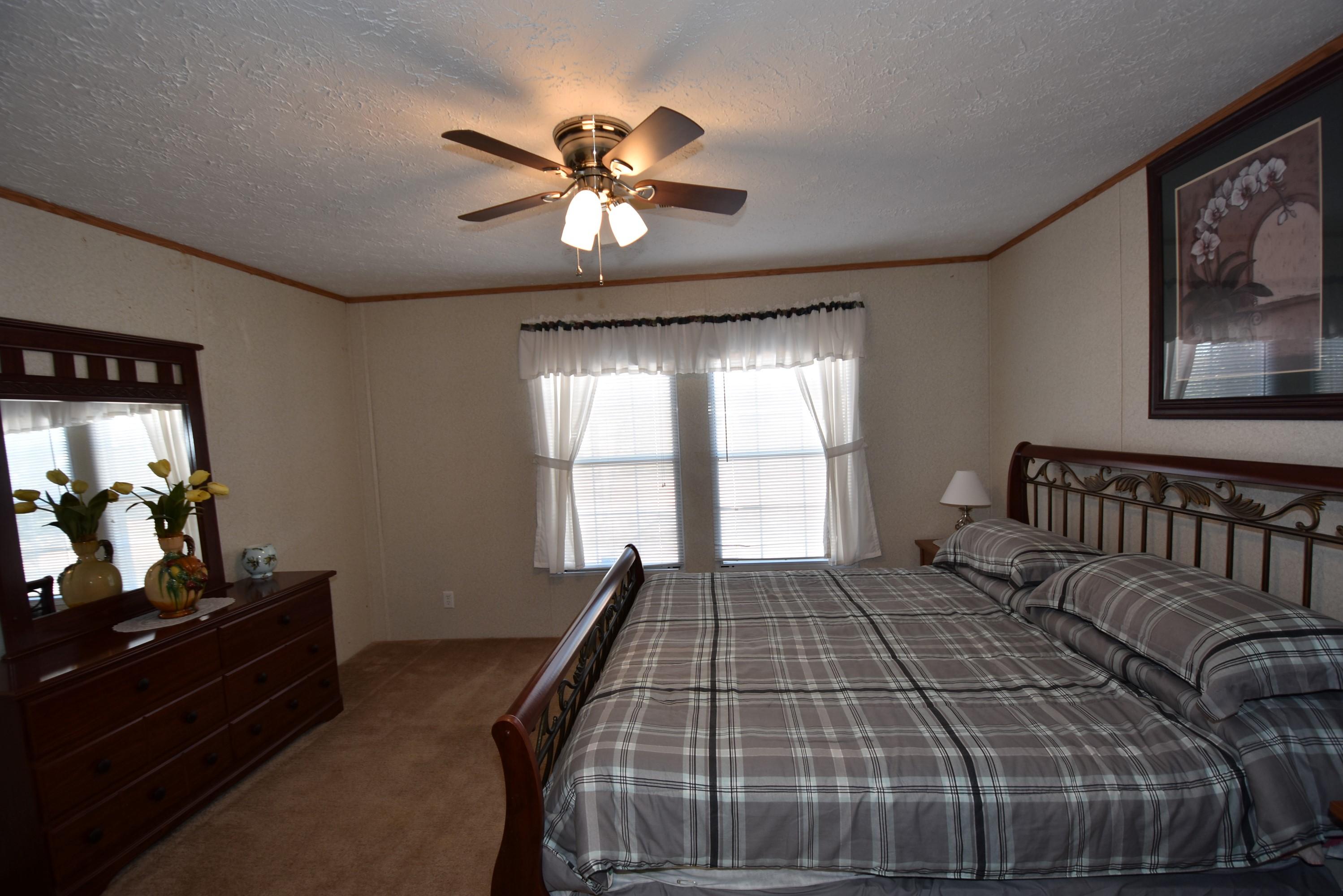 OAKWOOD HILLS - Residential