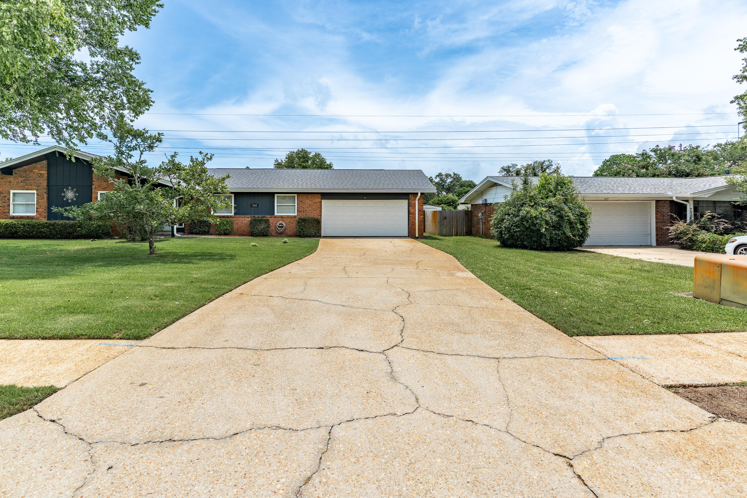 PINEDALE 1ST ADDN - Residential