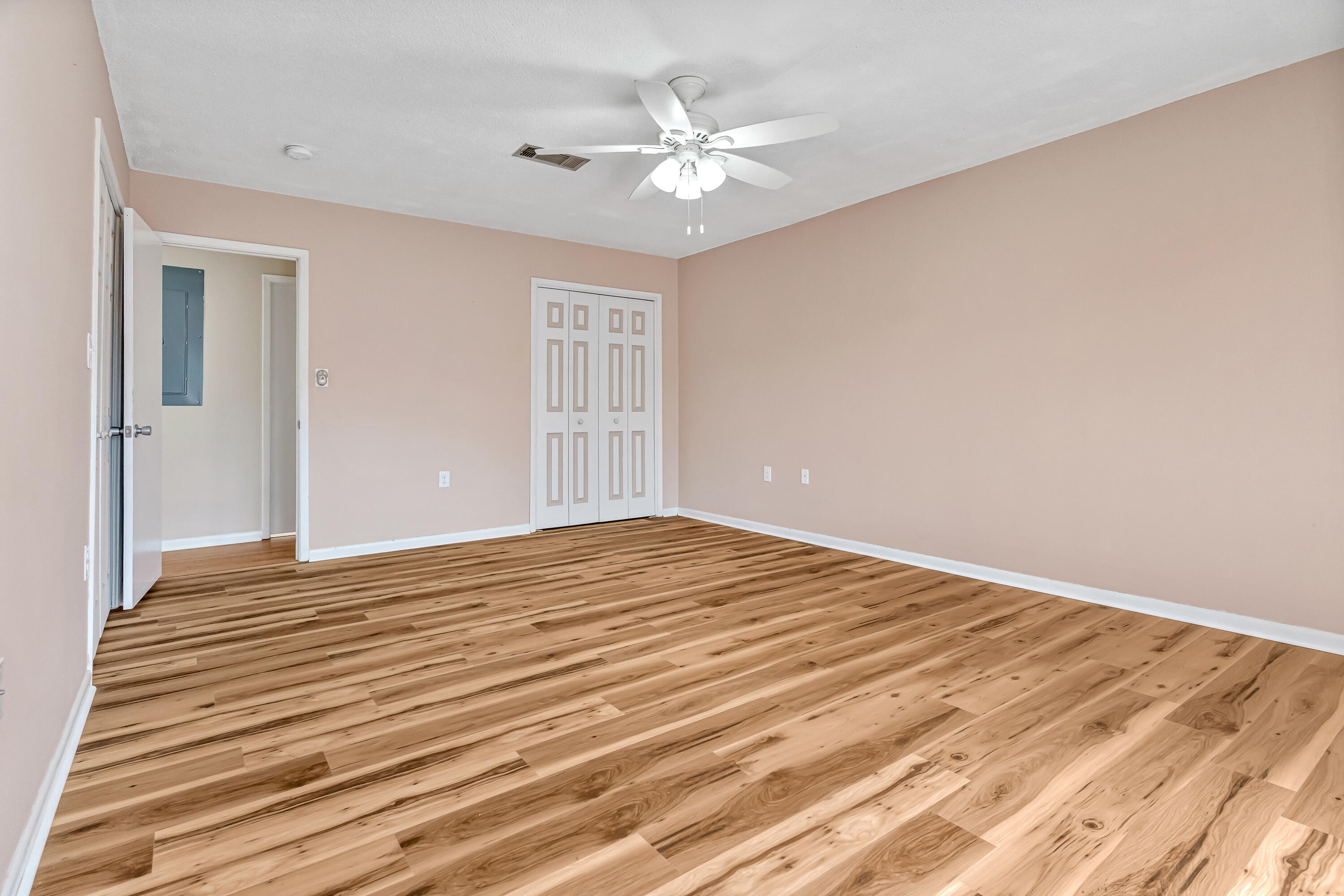 PINEDALE 1ST ADDN - Residential