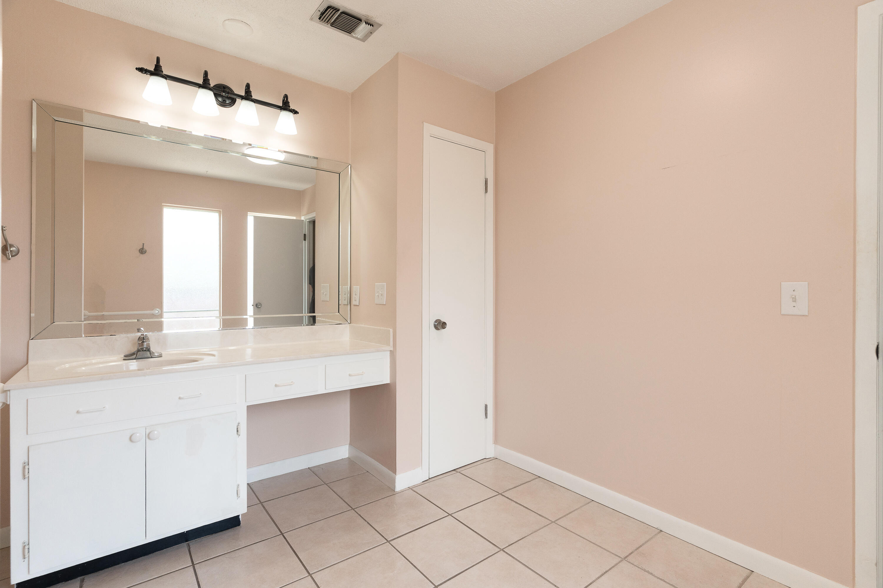 PINEDALE 1ST ADDN - Residential