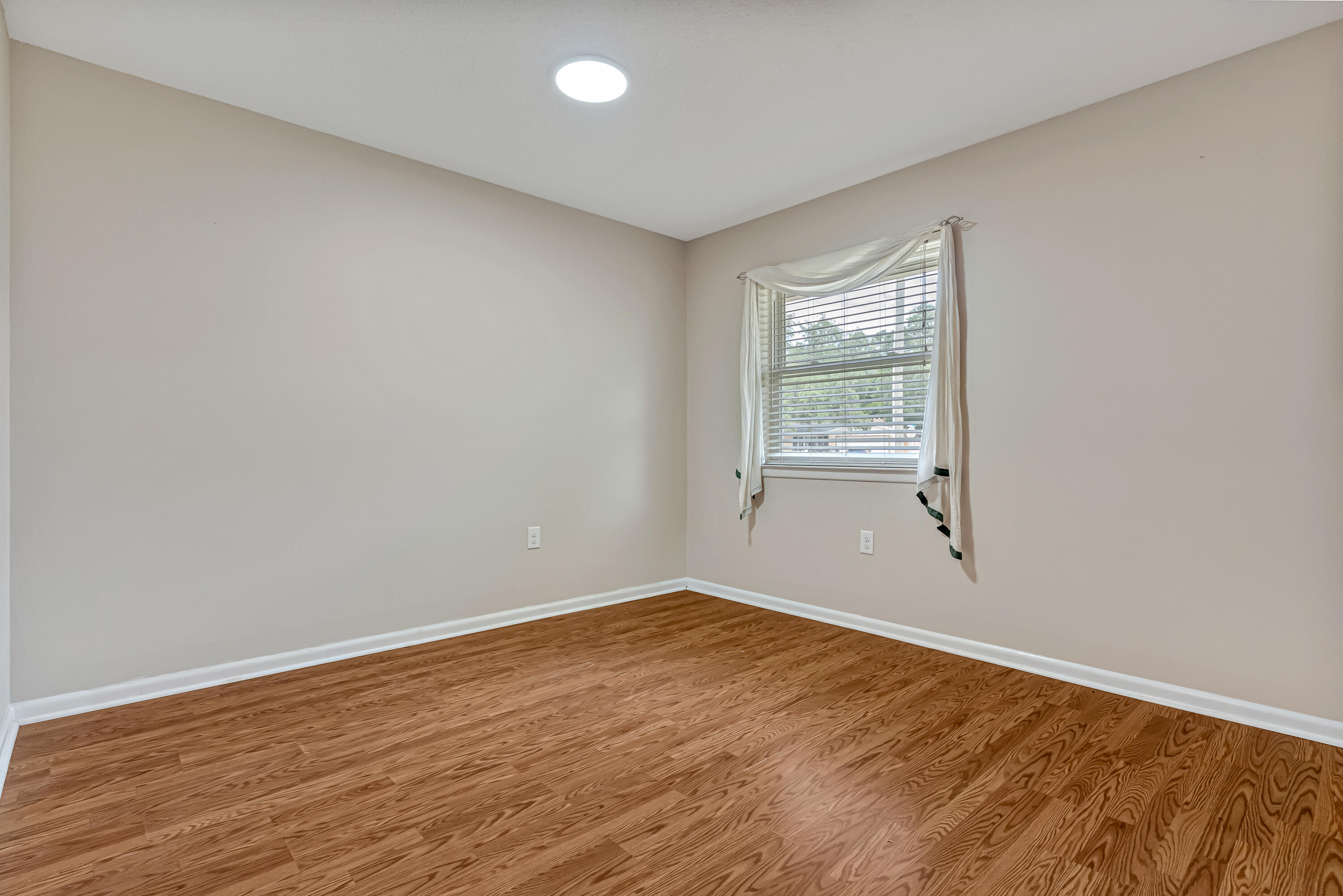 PINEDALE 1ST ADDN - Residential