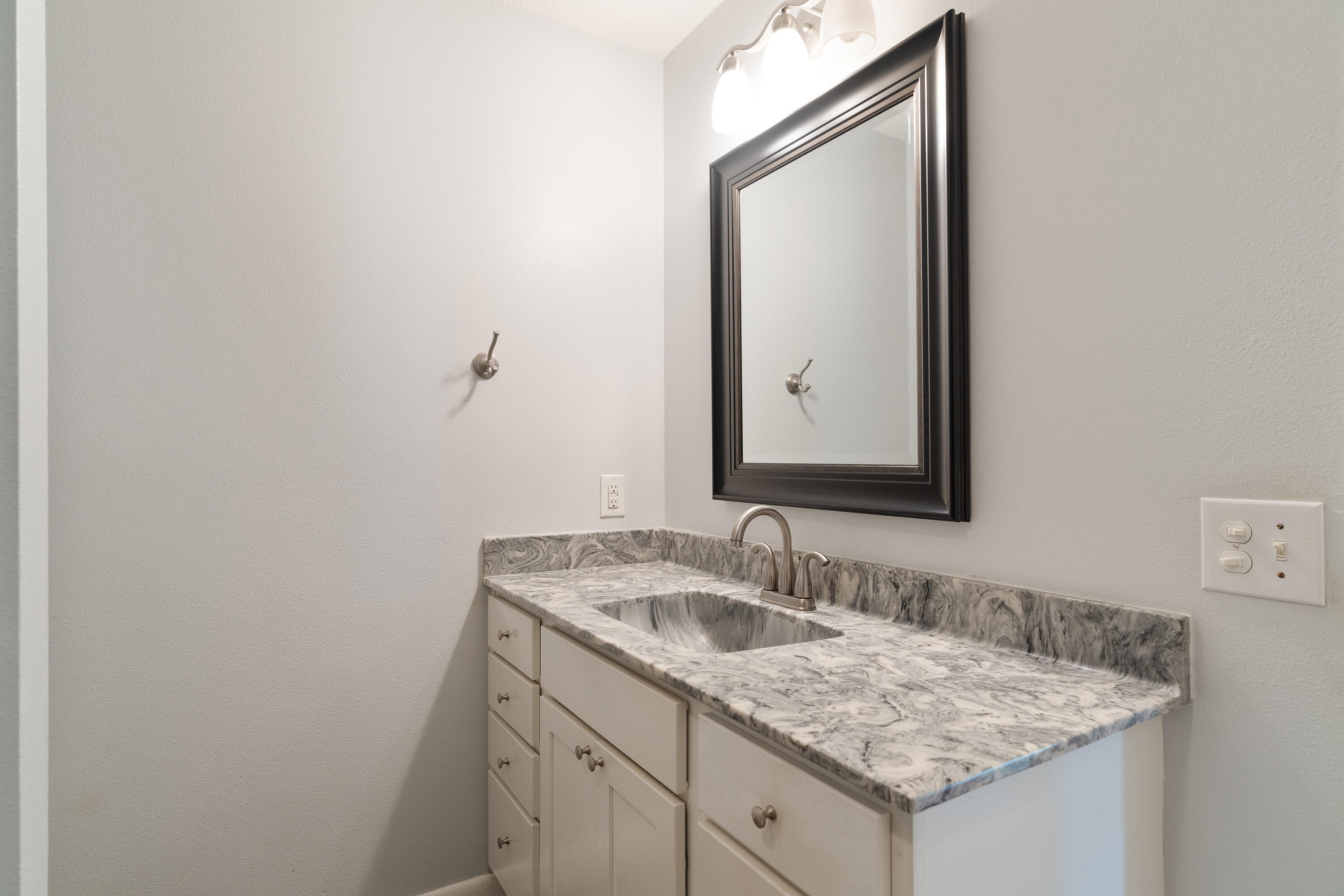 PINEDALE 1ST ADDN - Residential