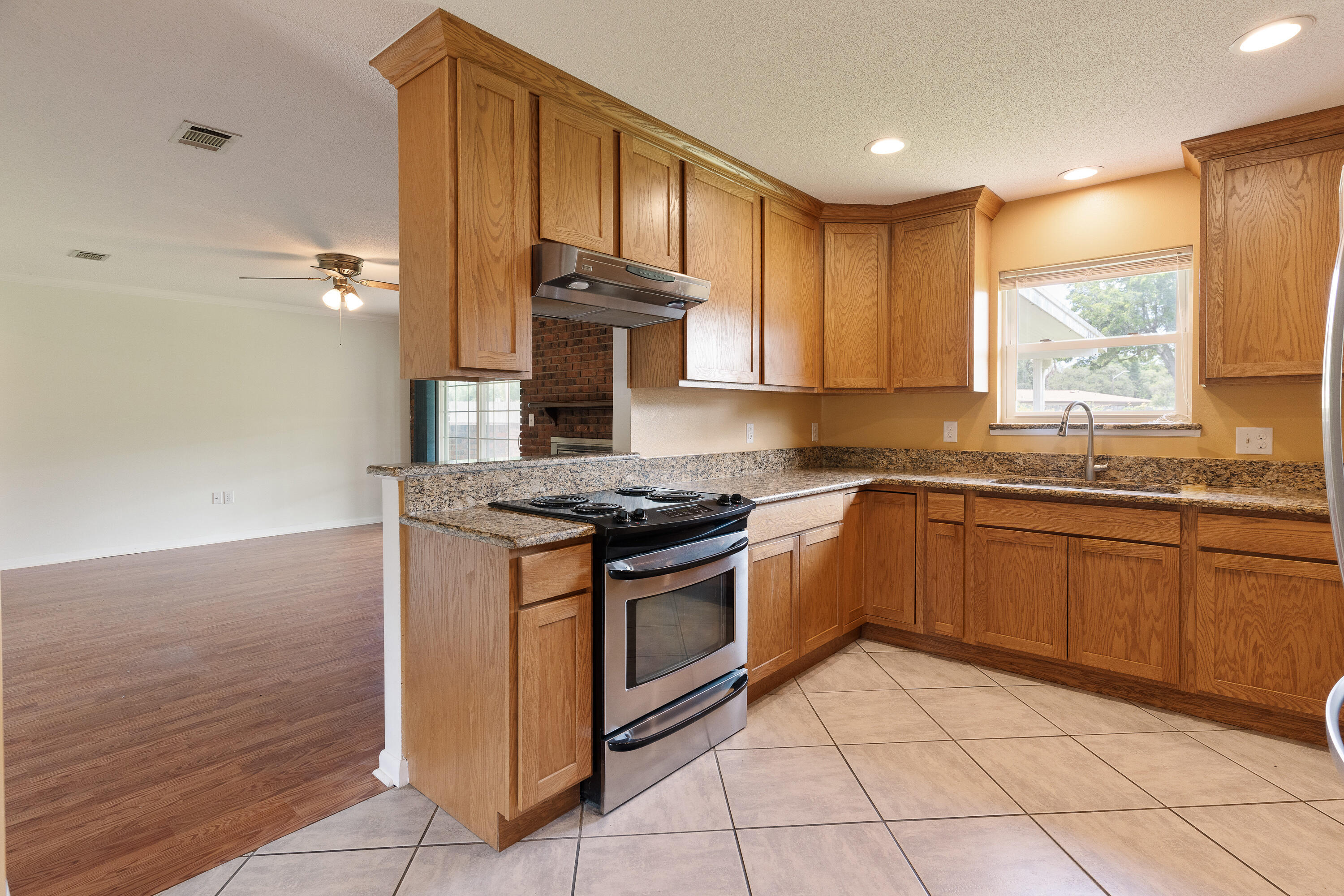 PINEDALE 1ST ADDN - Residential