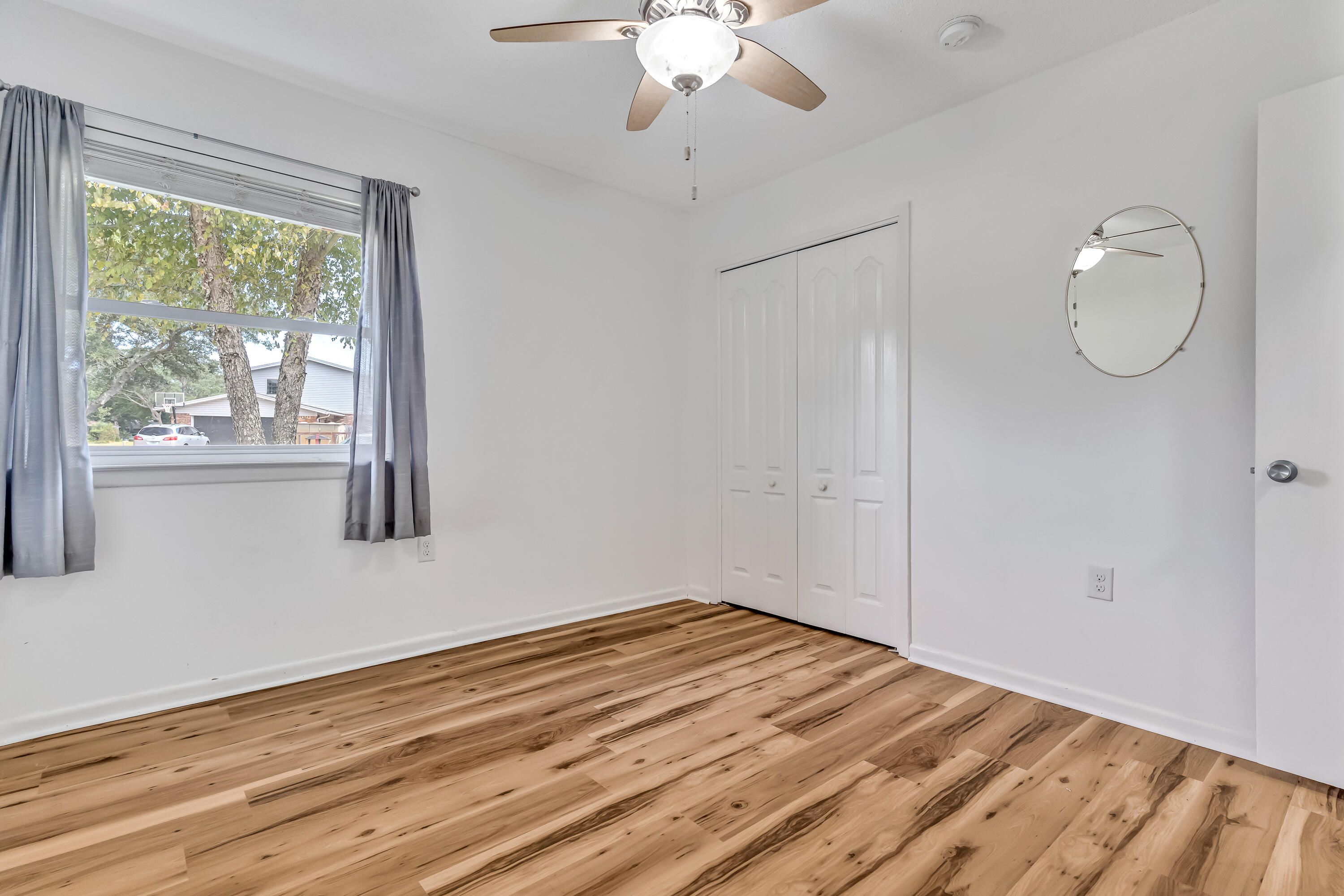 PINEDALE 1ST ADDN - Residential