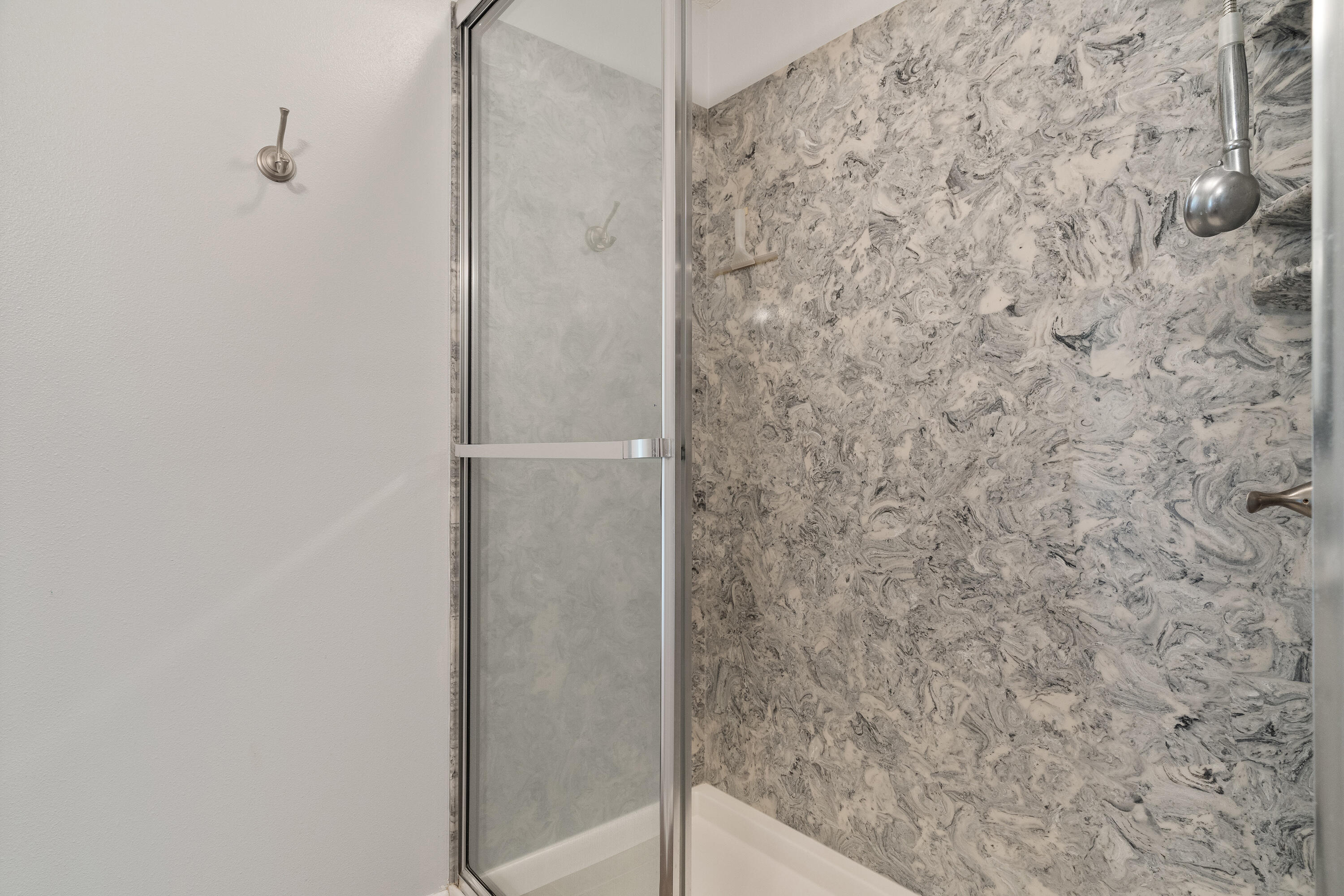 PINEDALE 1ST ADDN - Residential