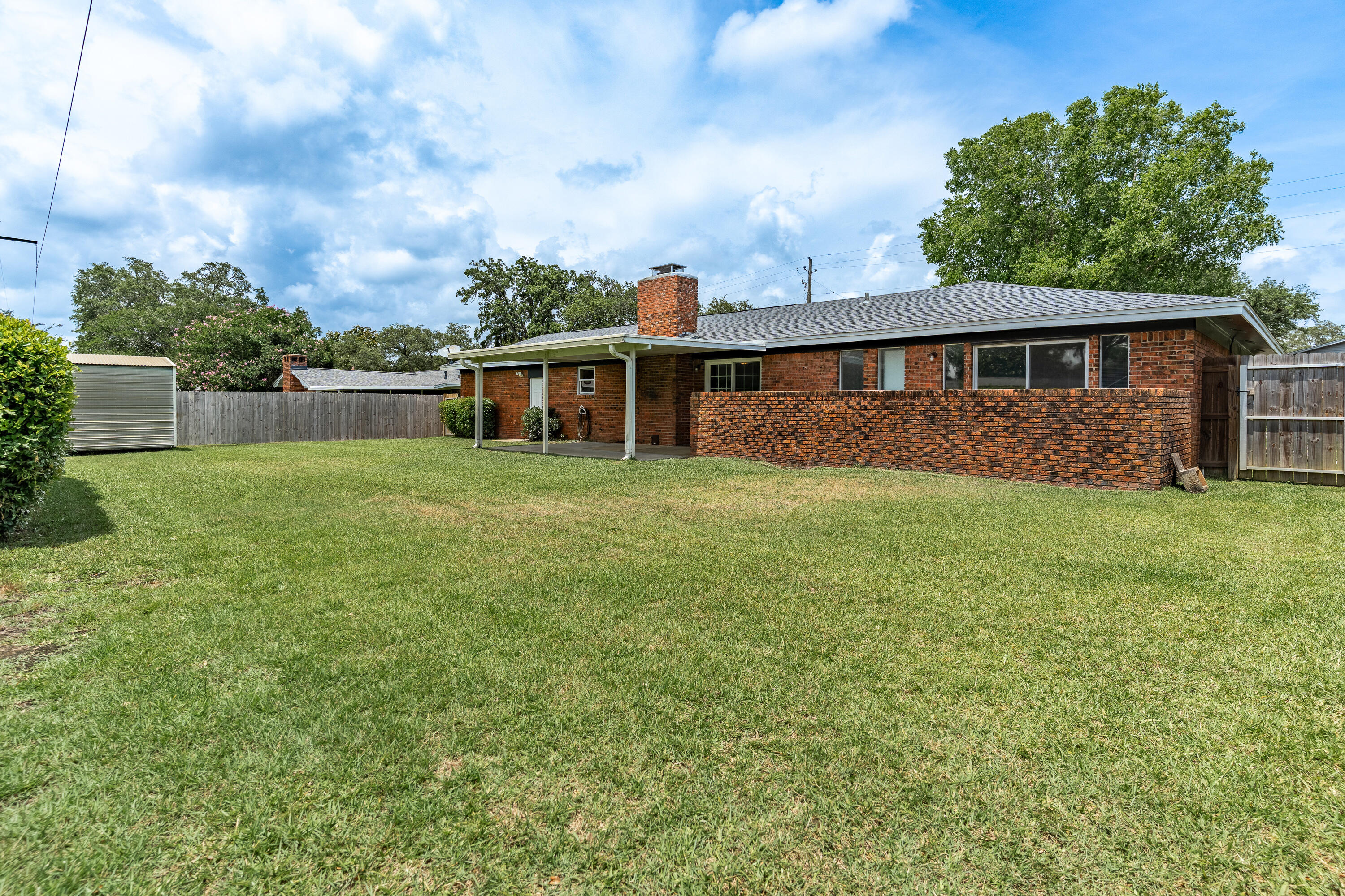 PINEDALE 1ST ADDN - Residential