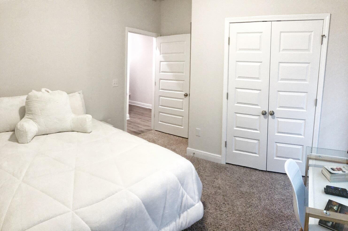 HAMMOCK BAY - FIREFLY - Residential