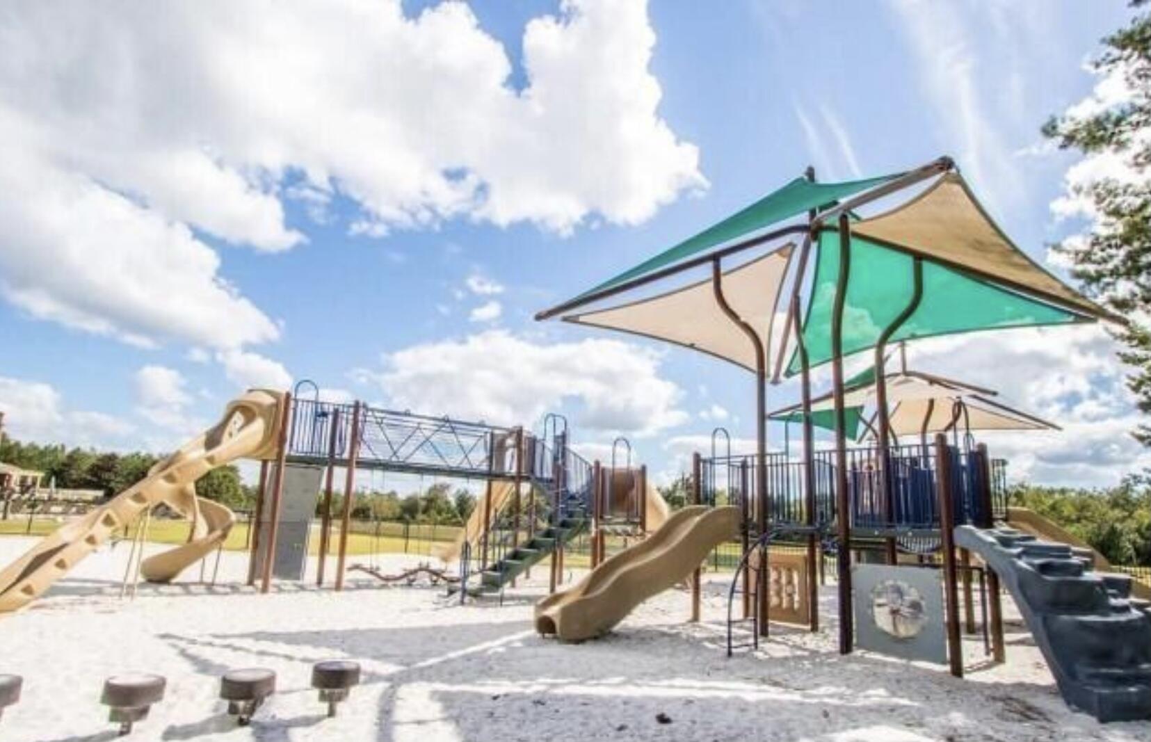 HAMMOCK BAY - FIREFLY - Residential