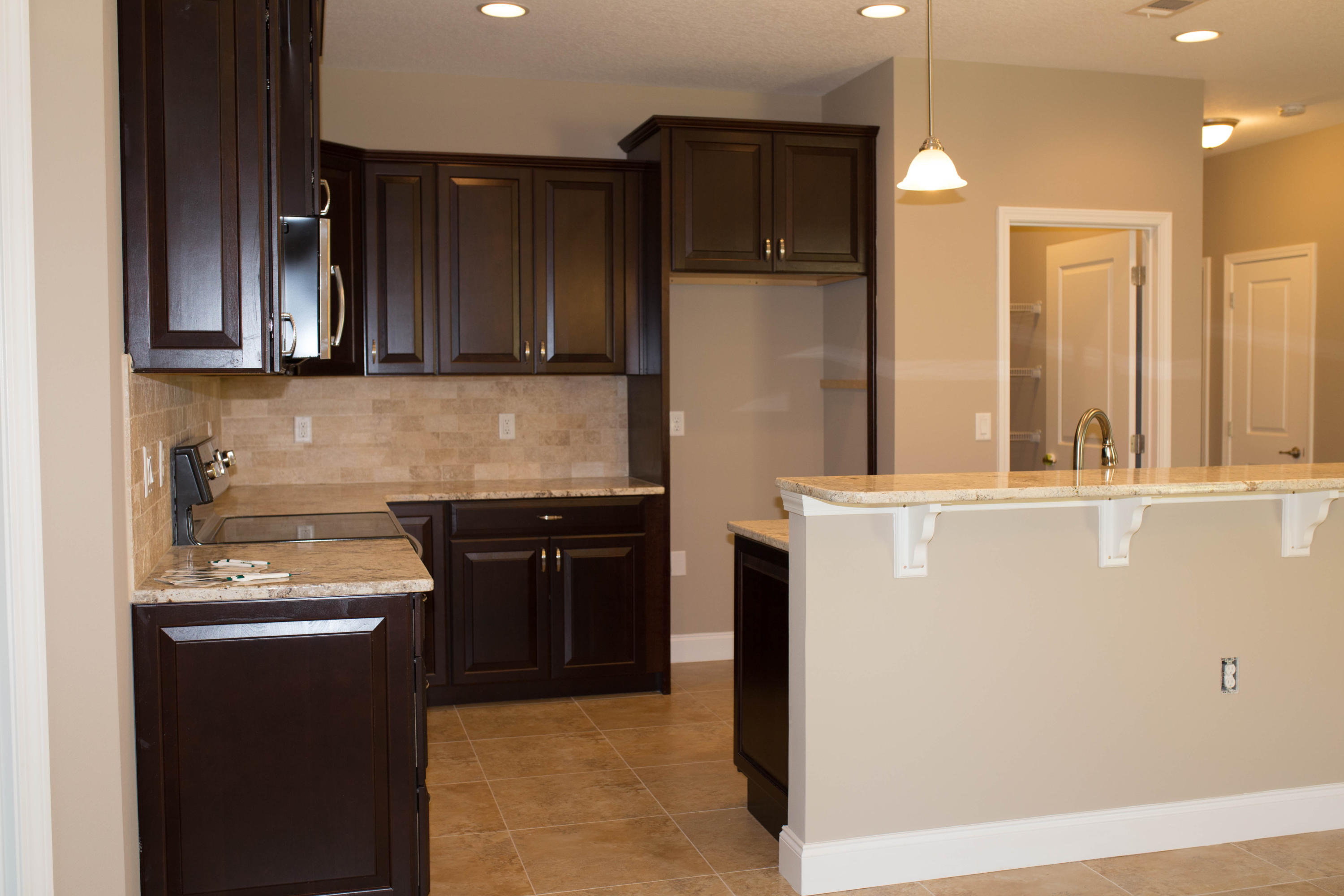 EAST WRIGHT - Residential