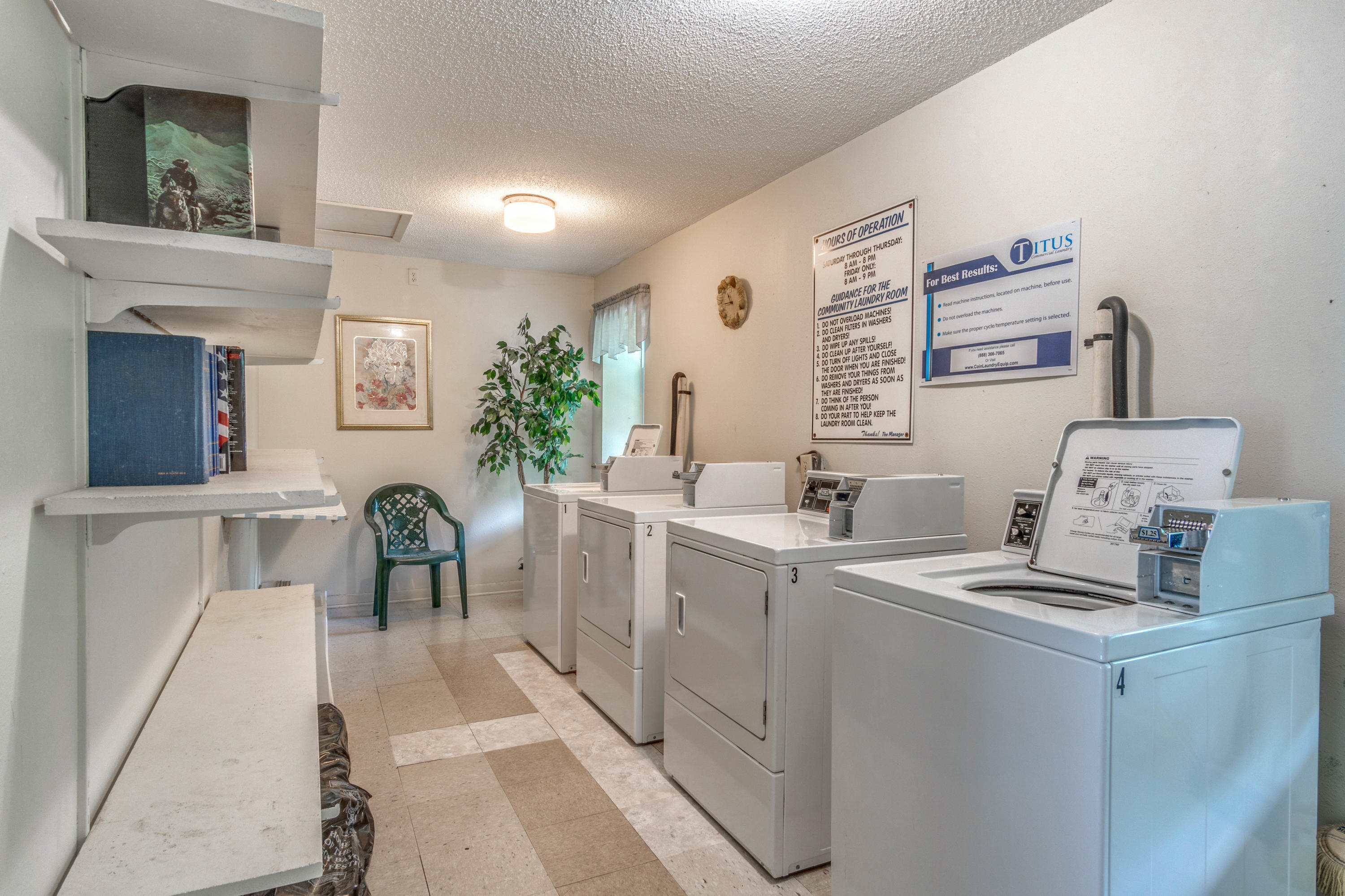 COUNTRY CLUB CONDO - Residential