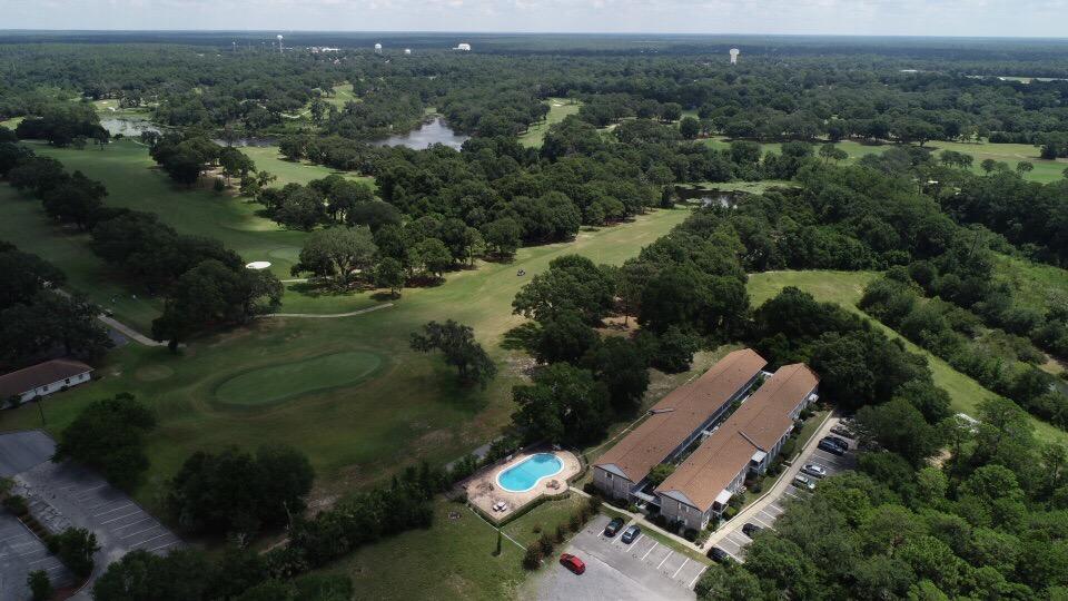 COUNTRY CLUB CONDO - Residential