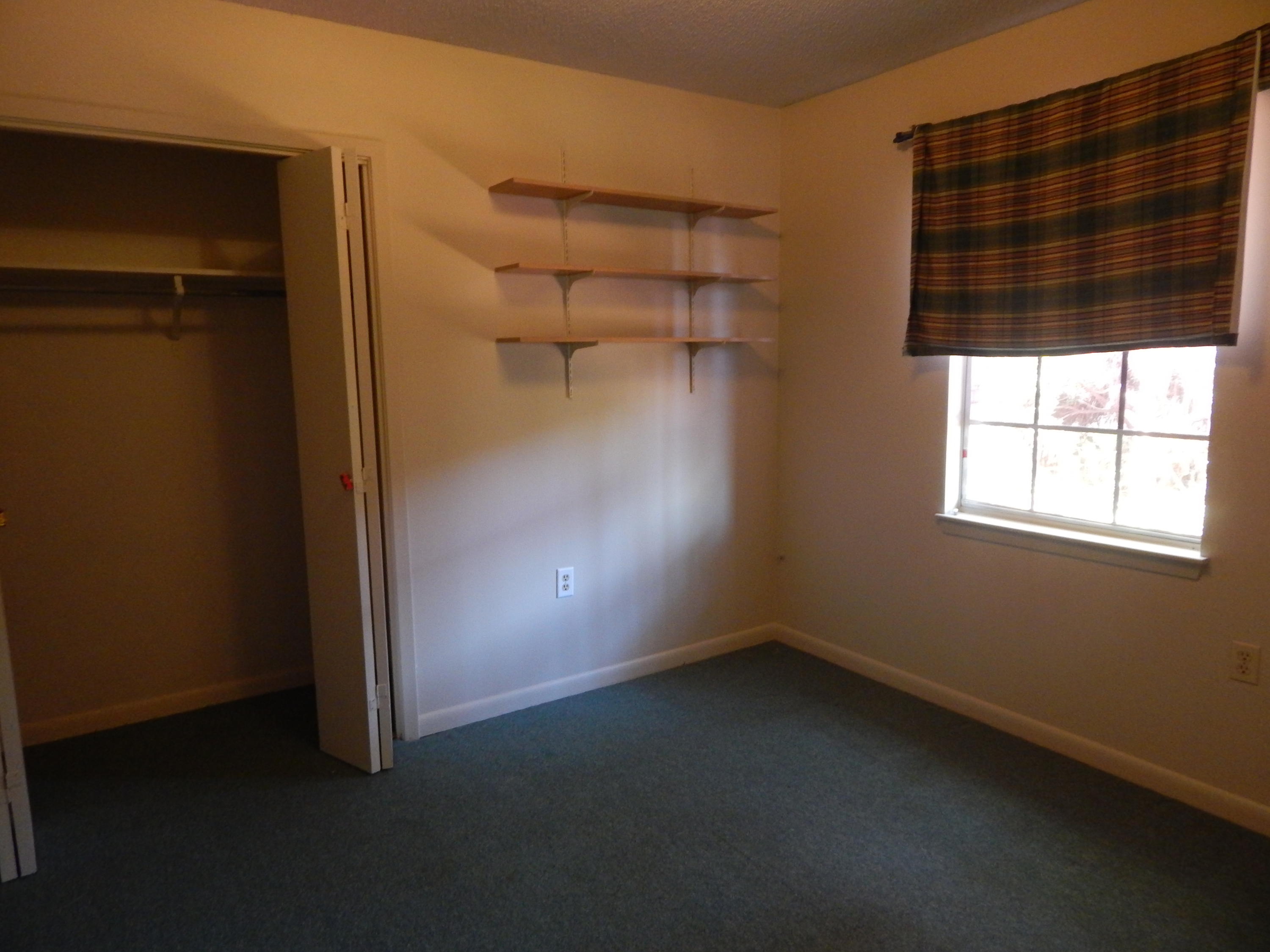 TANGLEWOOD S/D 1ST ADDN - Residential