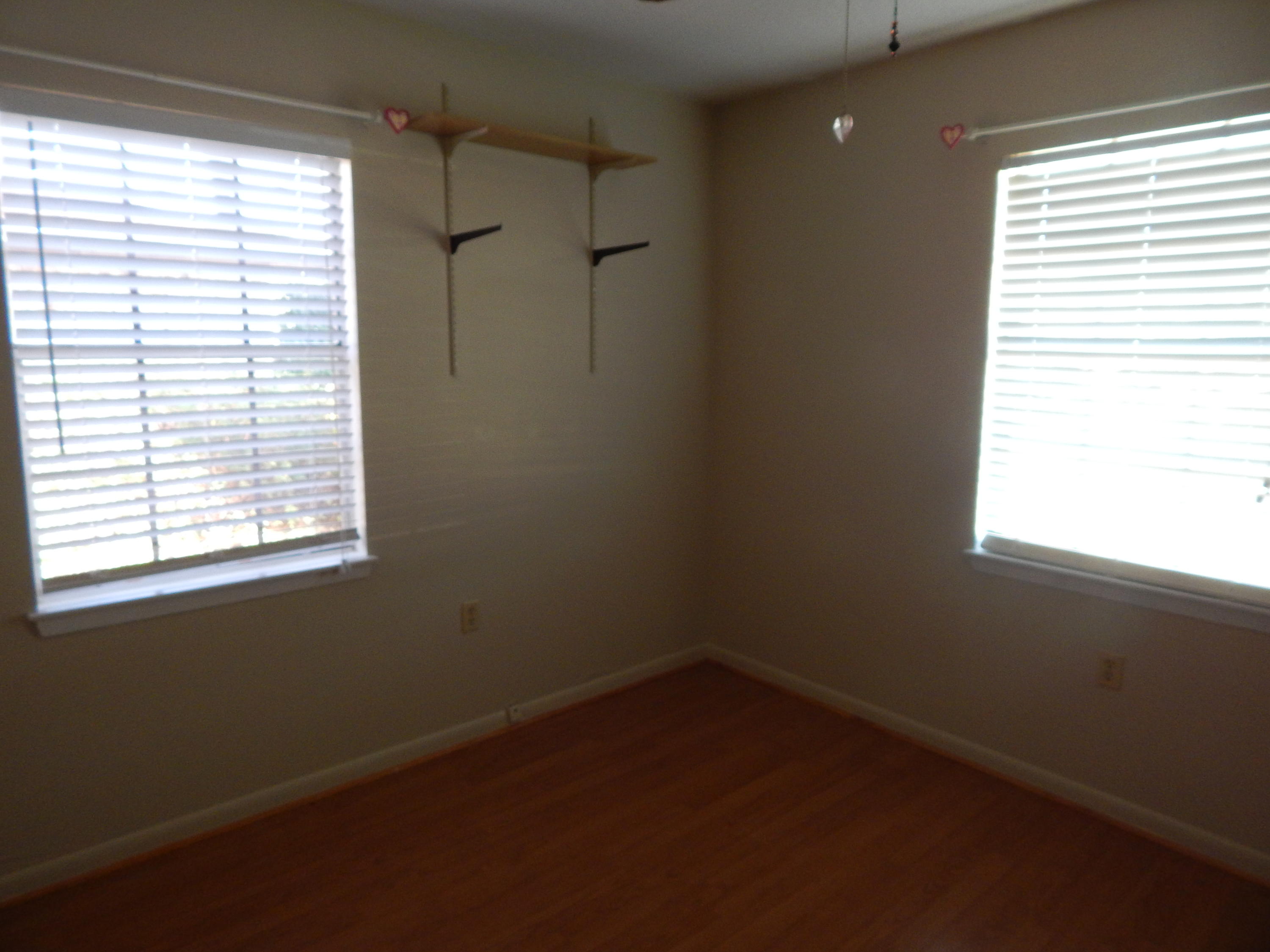 TANGLEWOOD S/D 1ST ADDN - Residential