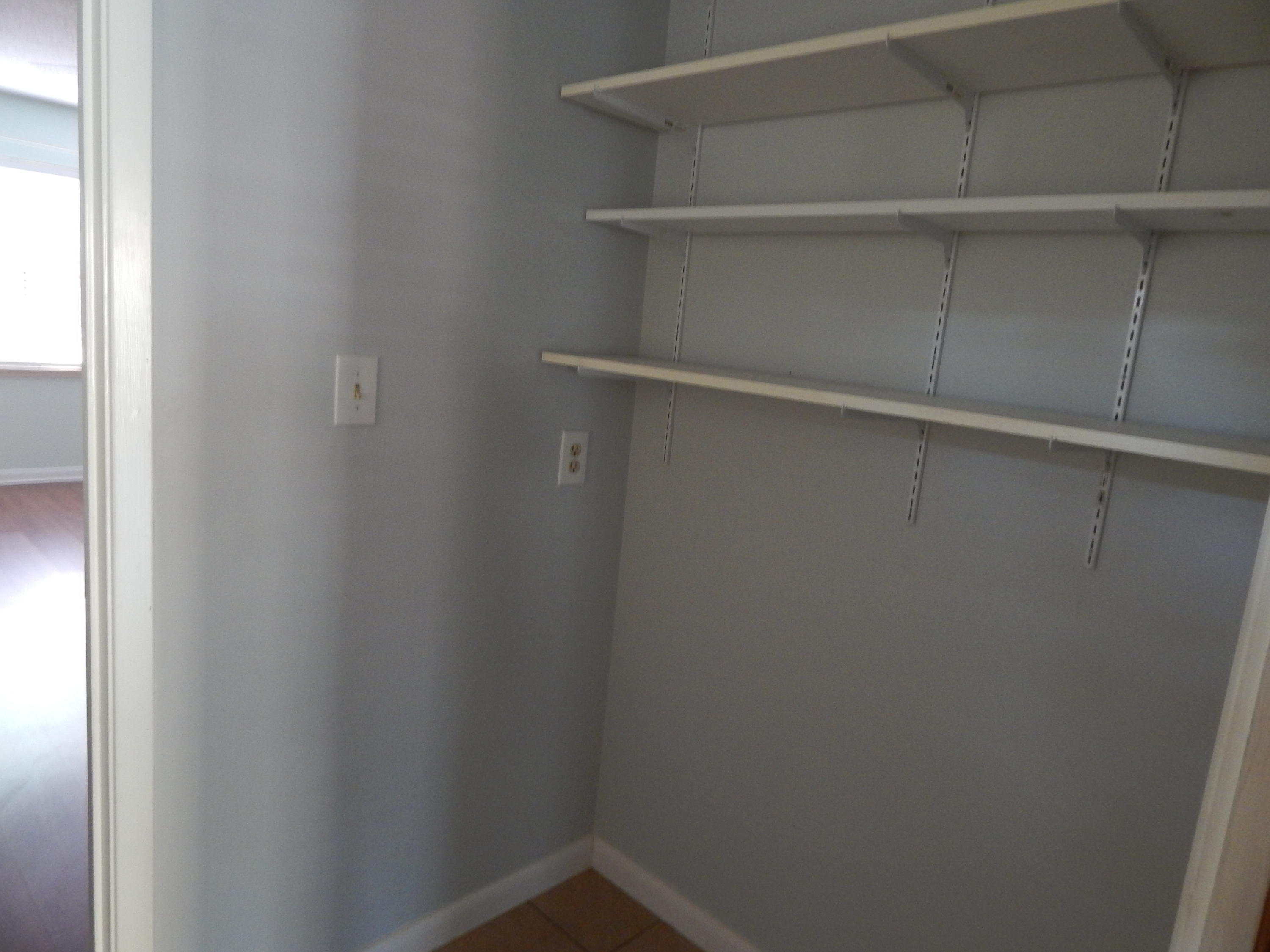 TANGLEWOOD S/D 1ST ADDN - Residential