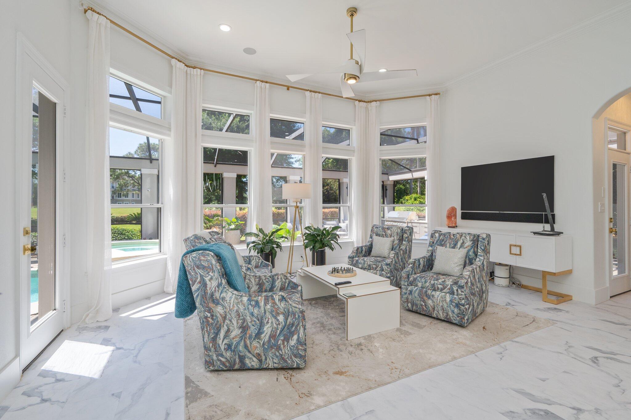 KELLY PLANTATION - Residential