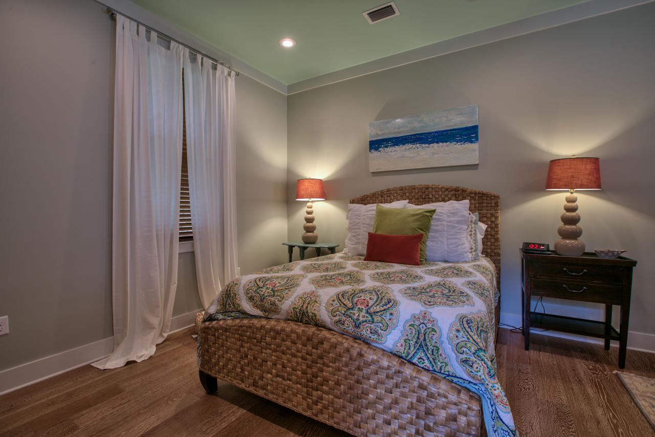 SEACREST BEACH - Residential