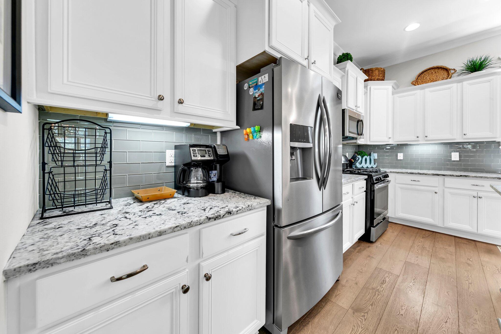 HIGHLAND PARKS - Residential