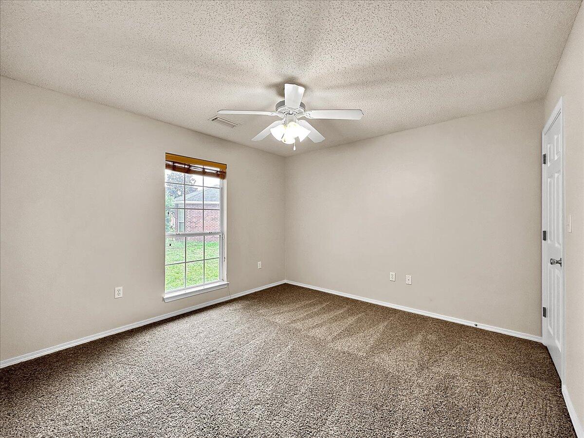 LEE FARMS PH I - Residential