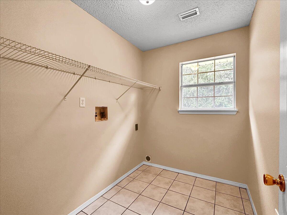 LEE FARMS PH I - Residential