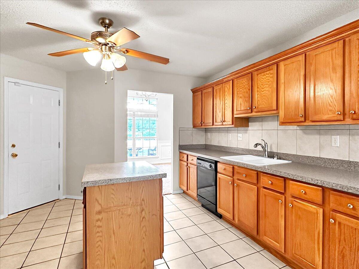 LEE FARMS PH I - Residential