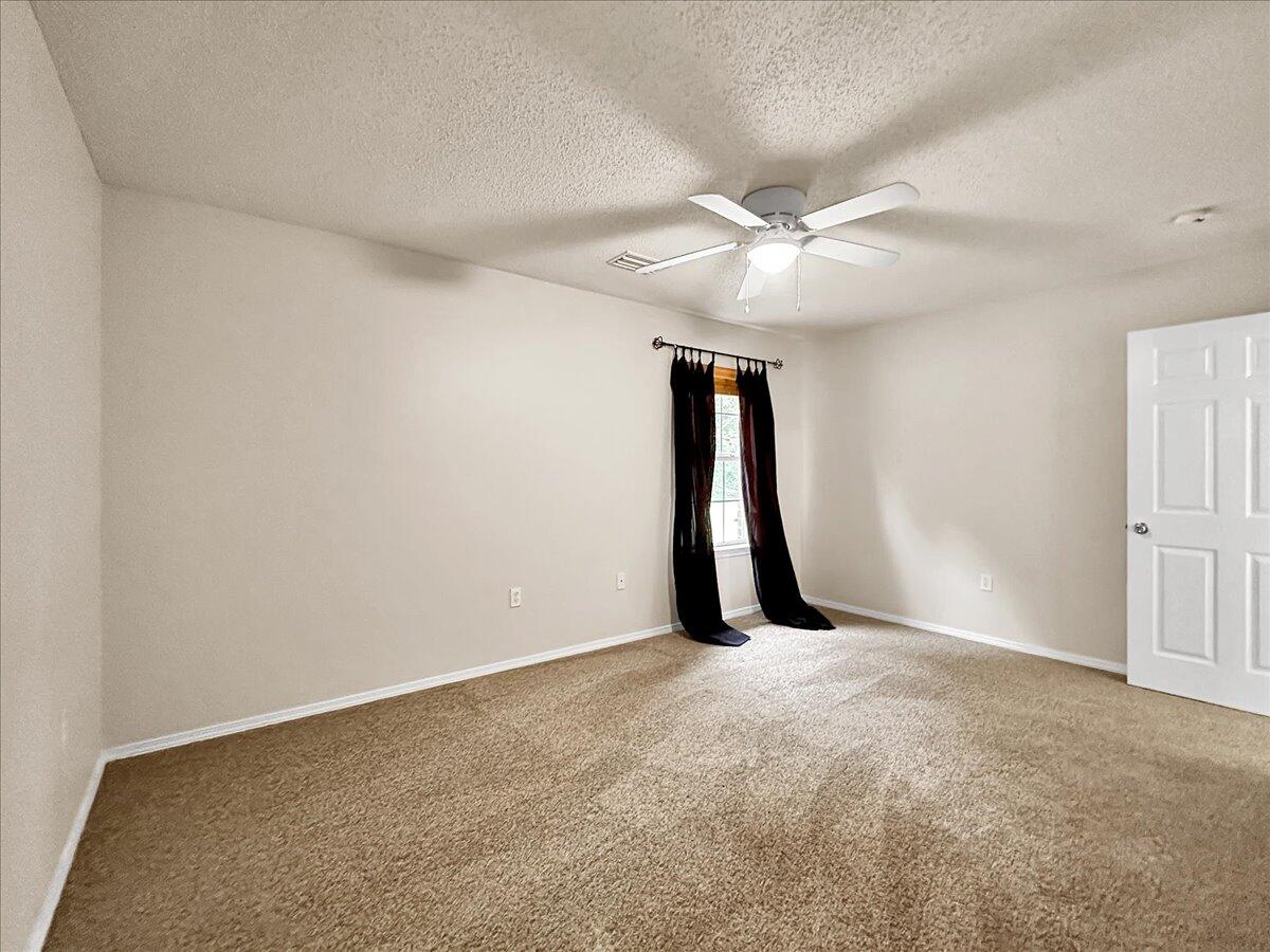 LEE FARMS PH I - Residential