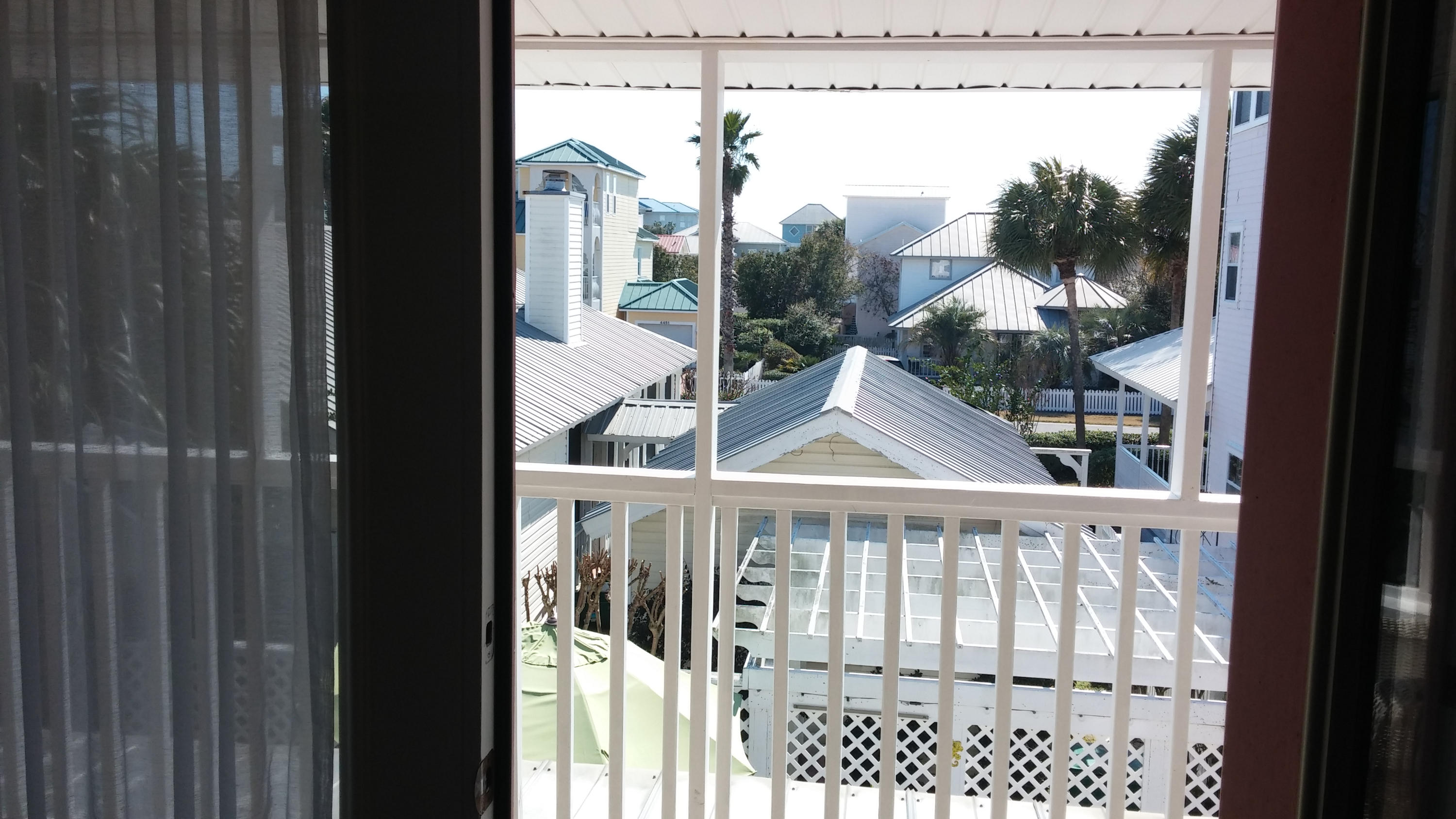 CRYSTAL BEACH COTTAGES PH 2Crystal Beach - Residential