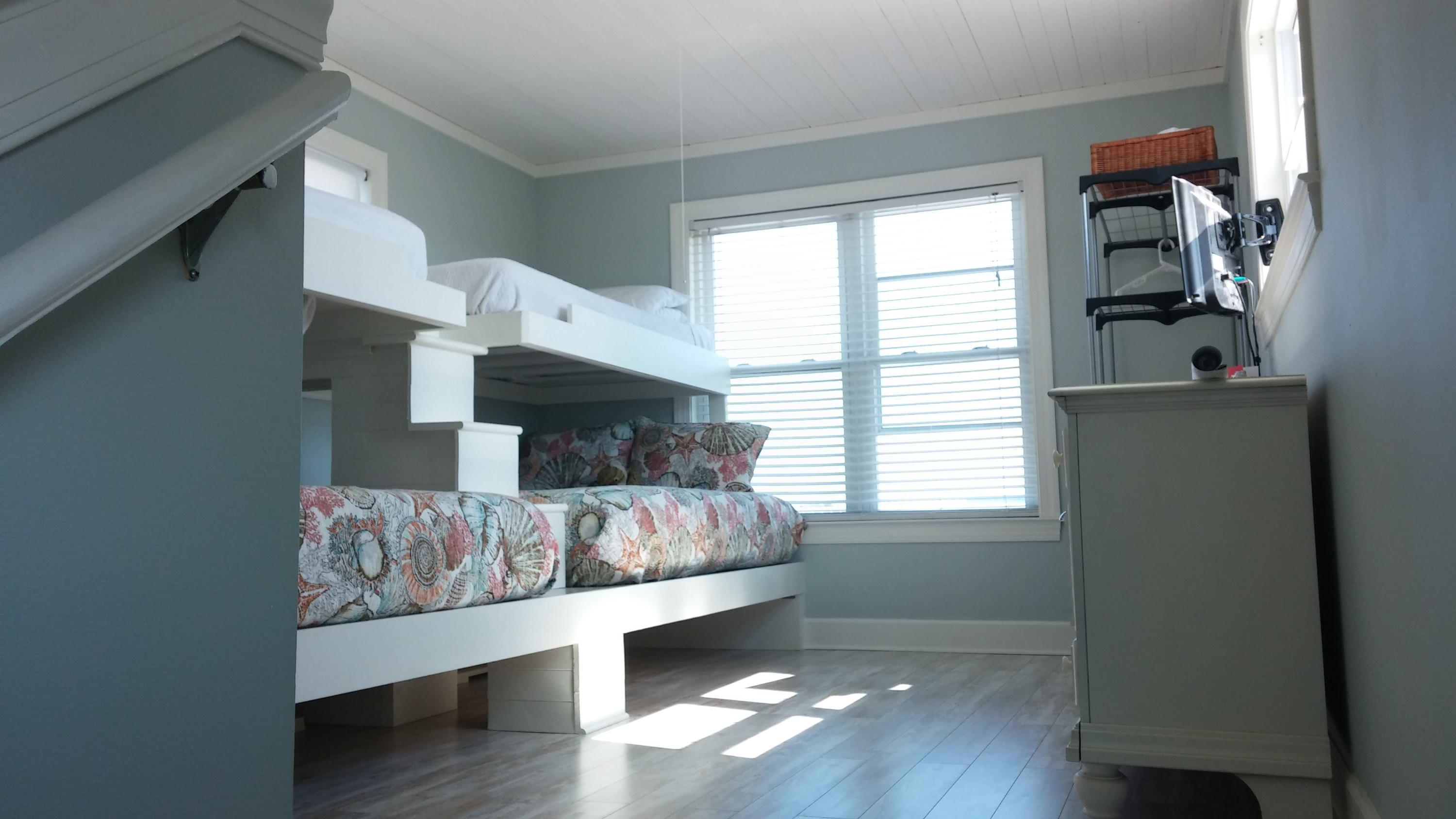 CRYSTAL BEACH COTTAGES PH 2Crystal Beach - Residential