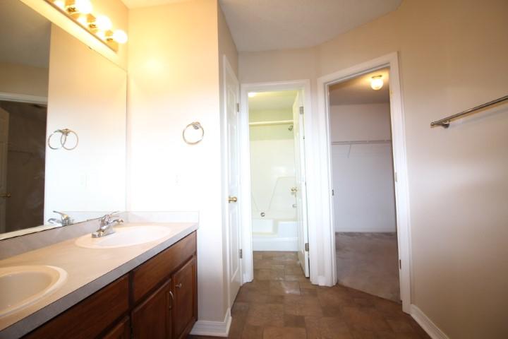 EMERALD VILLAGE S/D - Residential