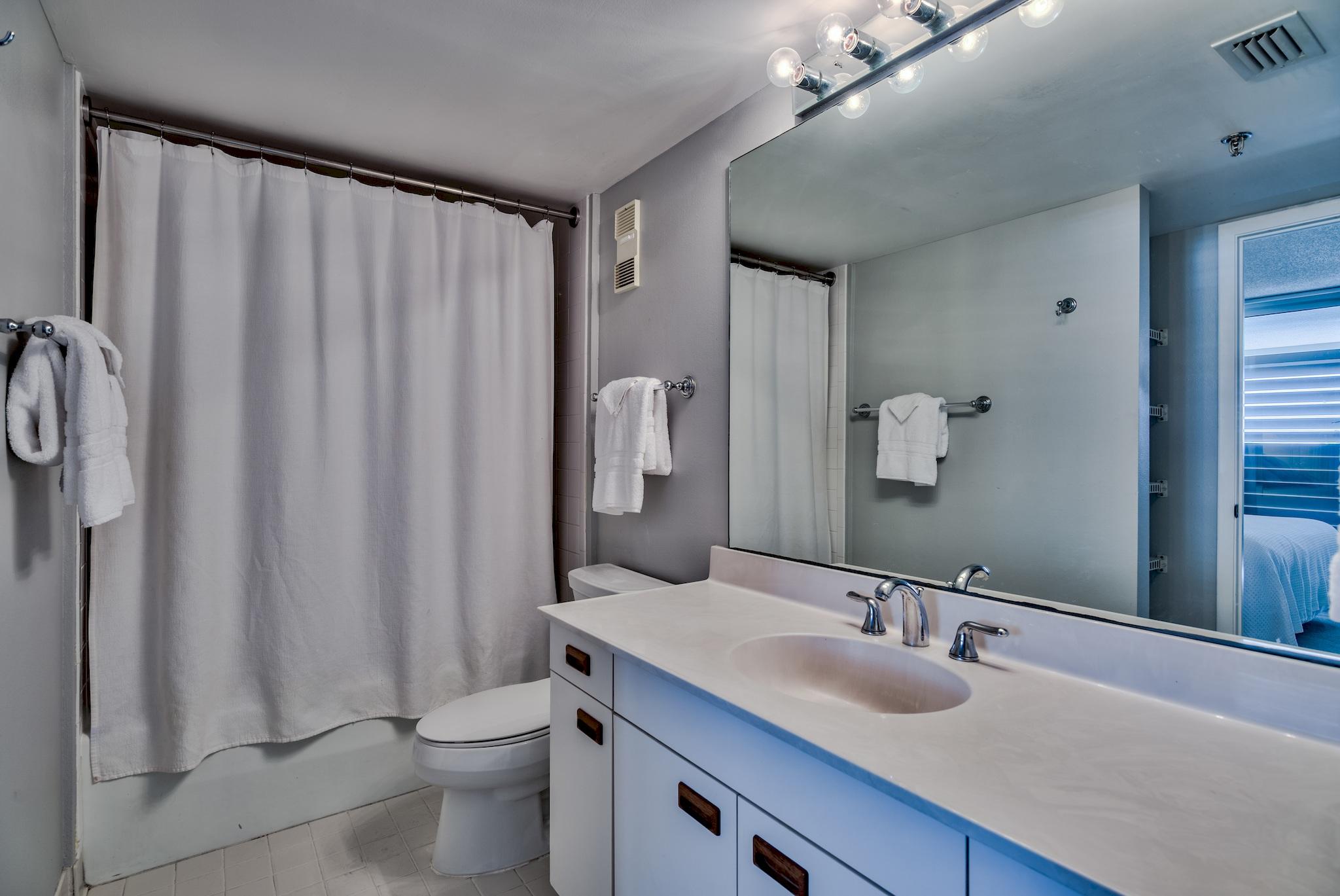 MAGNOLIA HOUSE - Residential