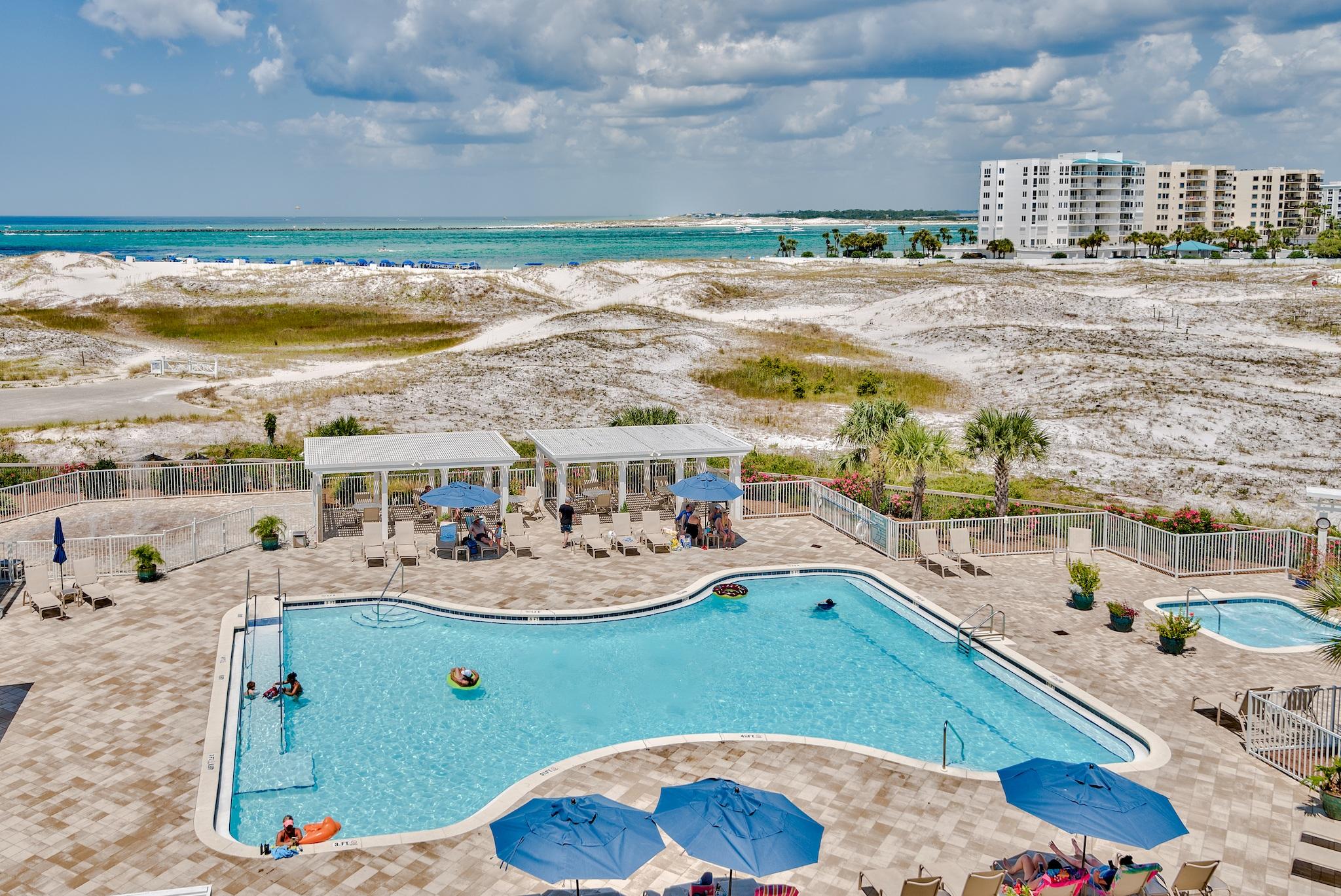 MAGNOLIA HOUSE - Residential