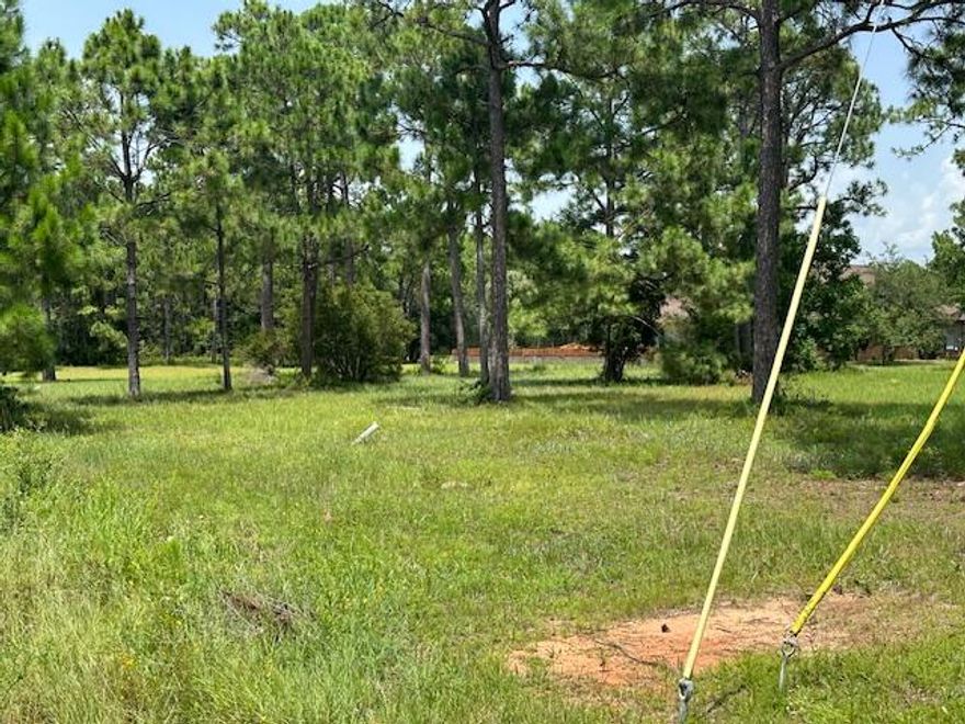 Beautiful bay water view lot!Build your dream home on this corner lot at Pearson and Ferrell across from the bay.Seller can construct a build to suit home, approximately 2,500 sq ft in the range of $599,000.  Covenants under documents tab.Buyer to verify lot dimensions, covenants, zoning and utilities.