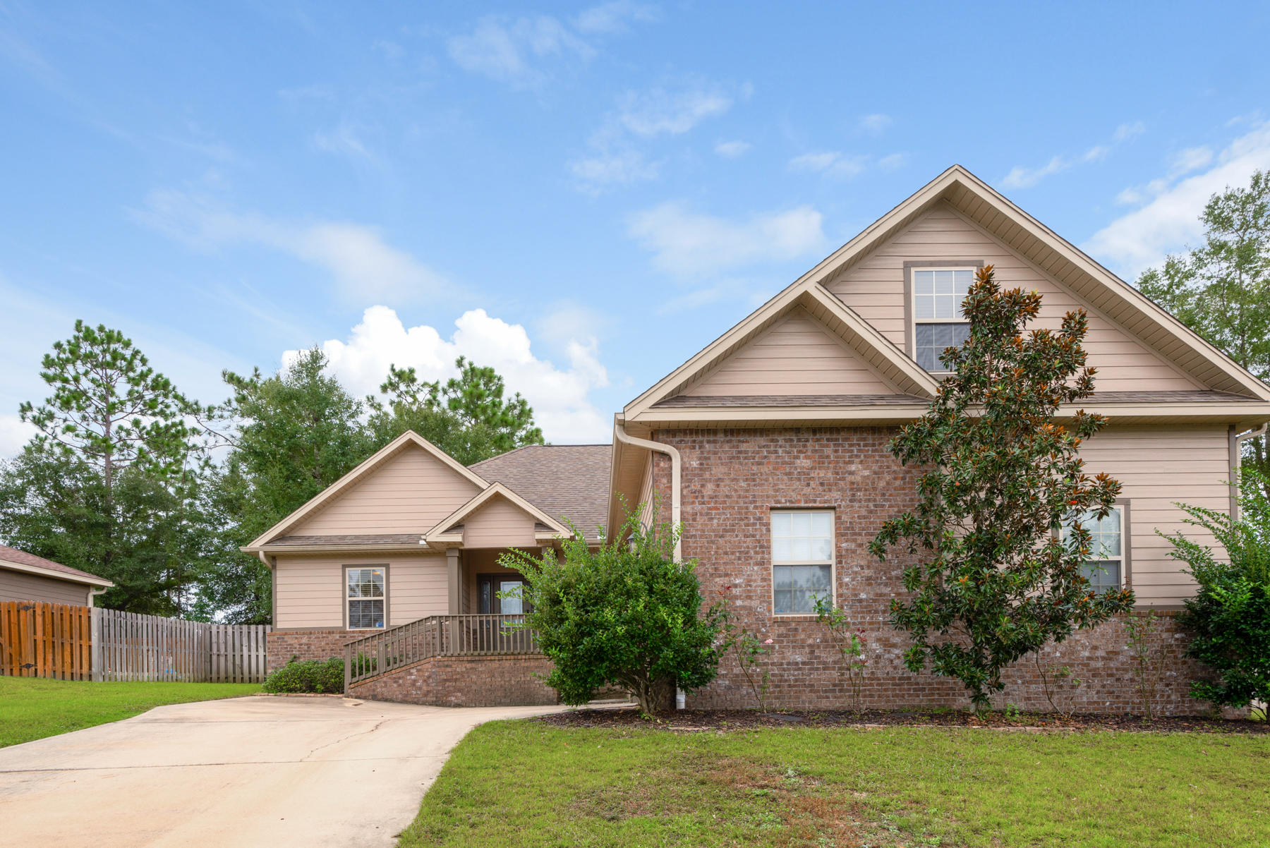 FOX VALLEY - Residential