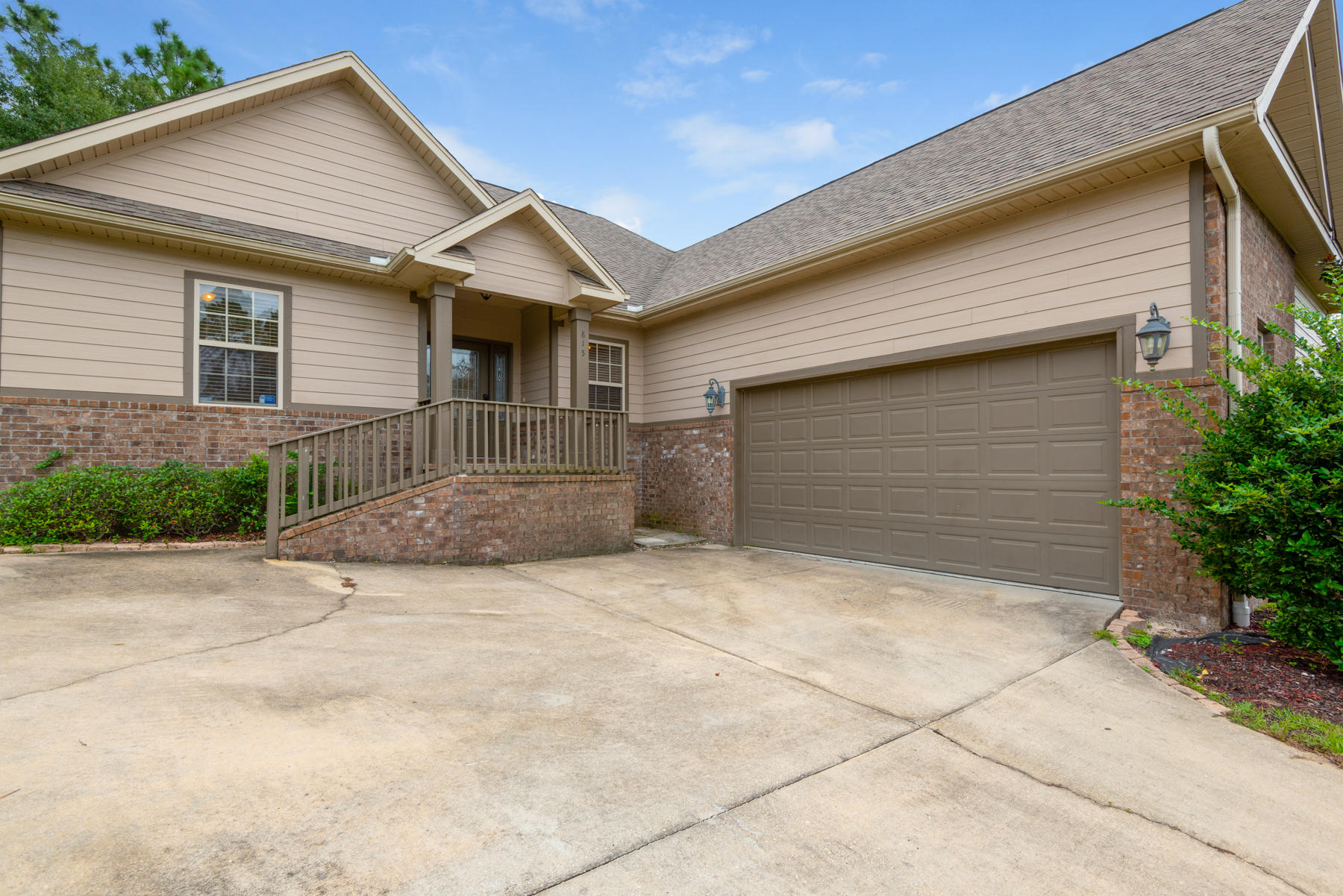 FOX VALLEY - Residential