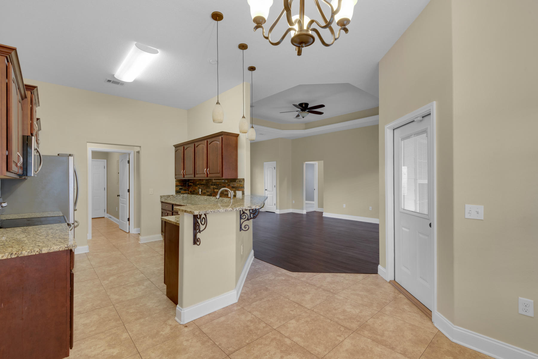 FOX VALLEY - Residential